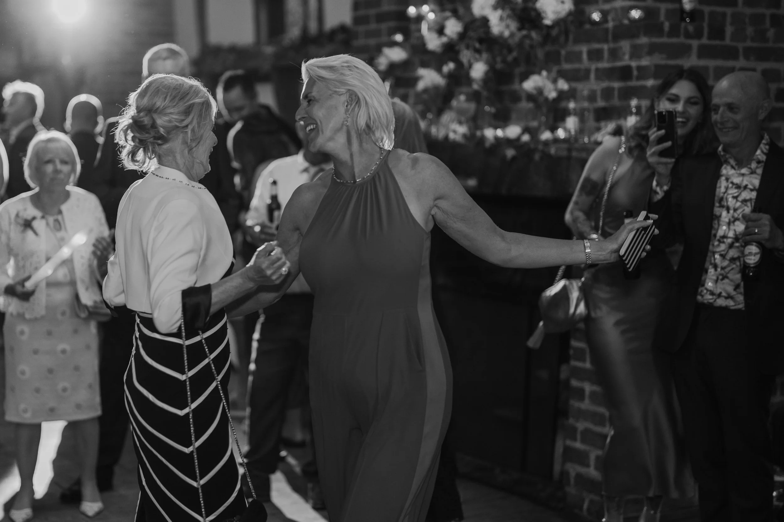 141 hampshire-documentary-wedding-photographer-lainston-house-winchester-.jpg