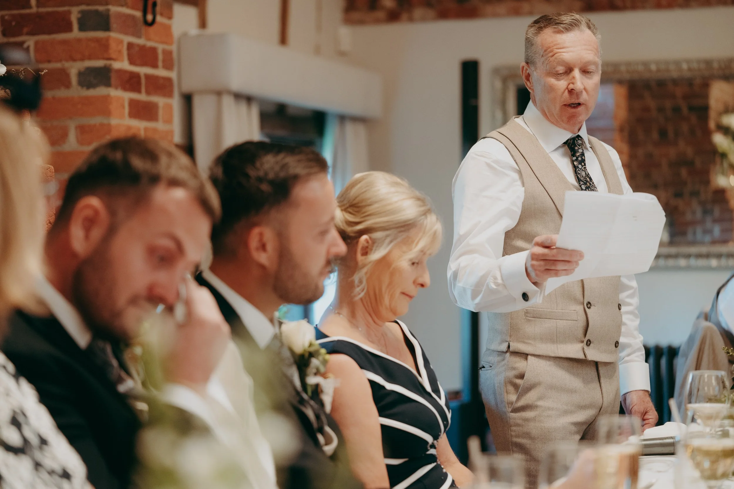 97 hampshire-documentary-wedding-photographer-lainston-house-winchester-.jpg