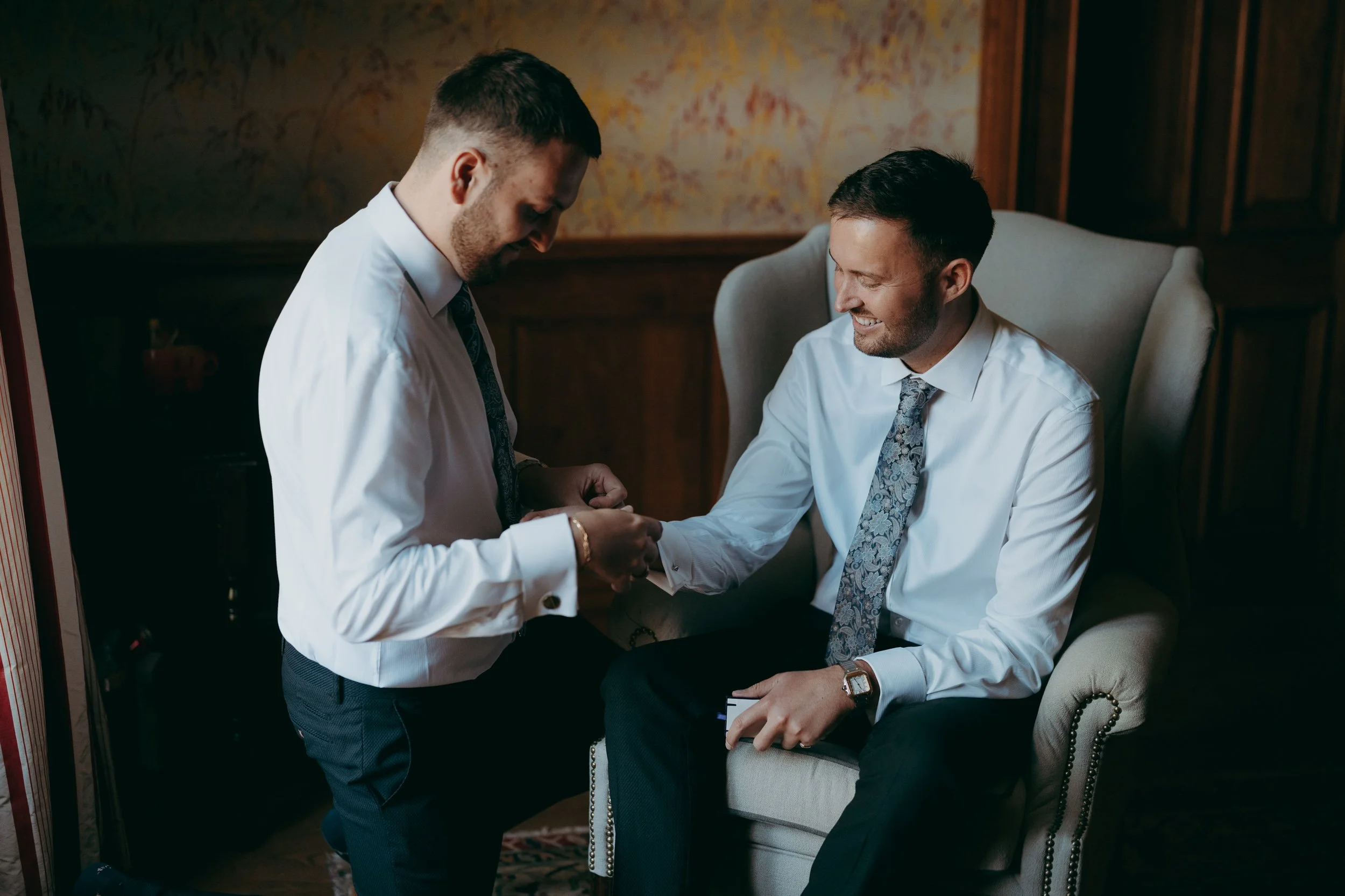 12 hampshire-documentary-wedding-photographer-lainston-house-winchester-.jpg