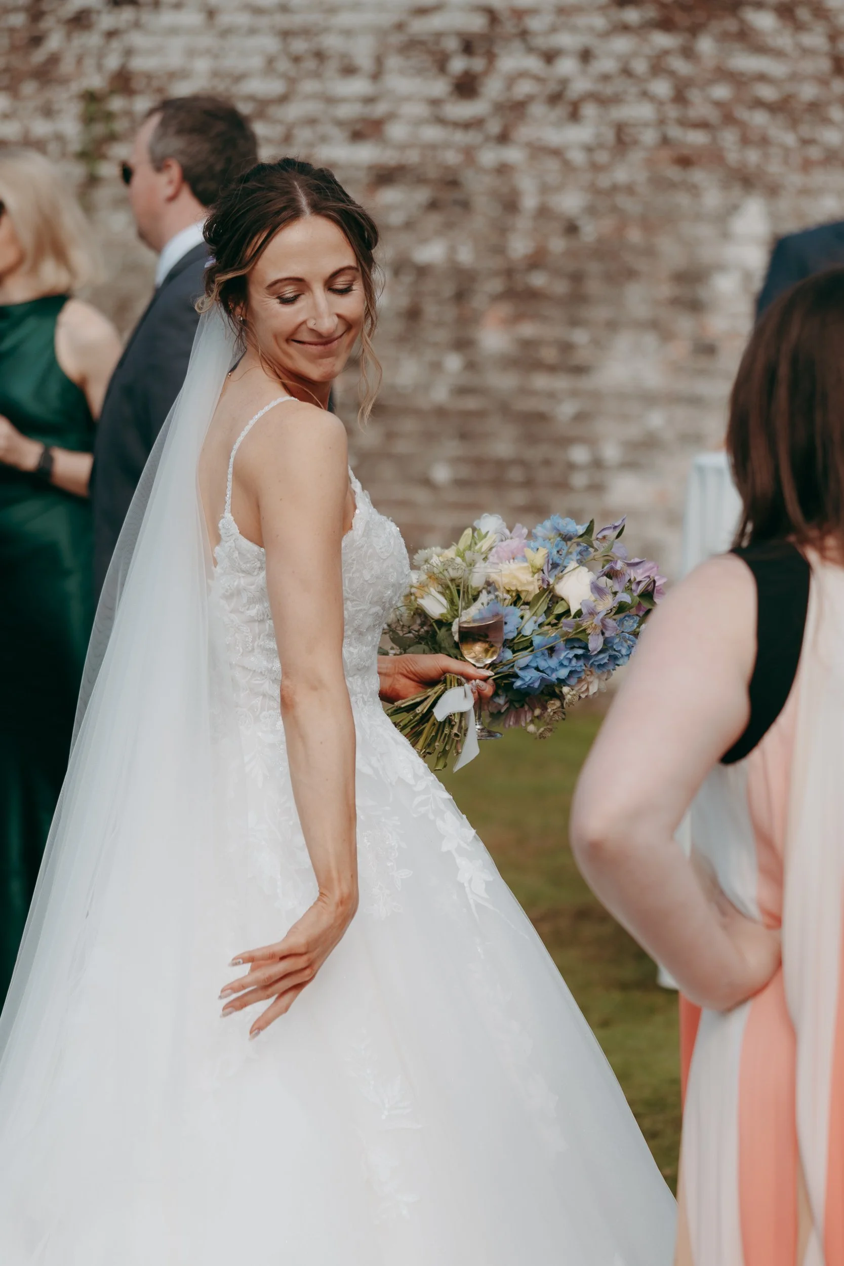 107 hampshire-documentary-wedding-photographer-falconhurst-kent-.jpg