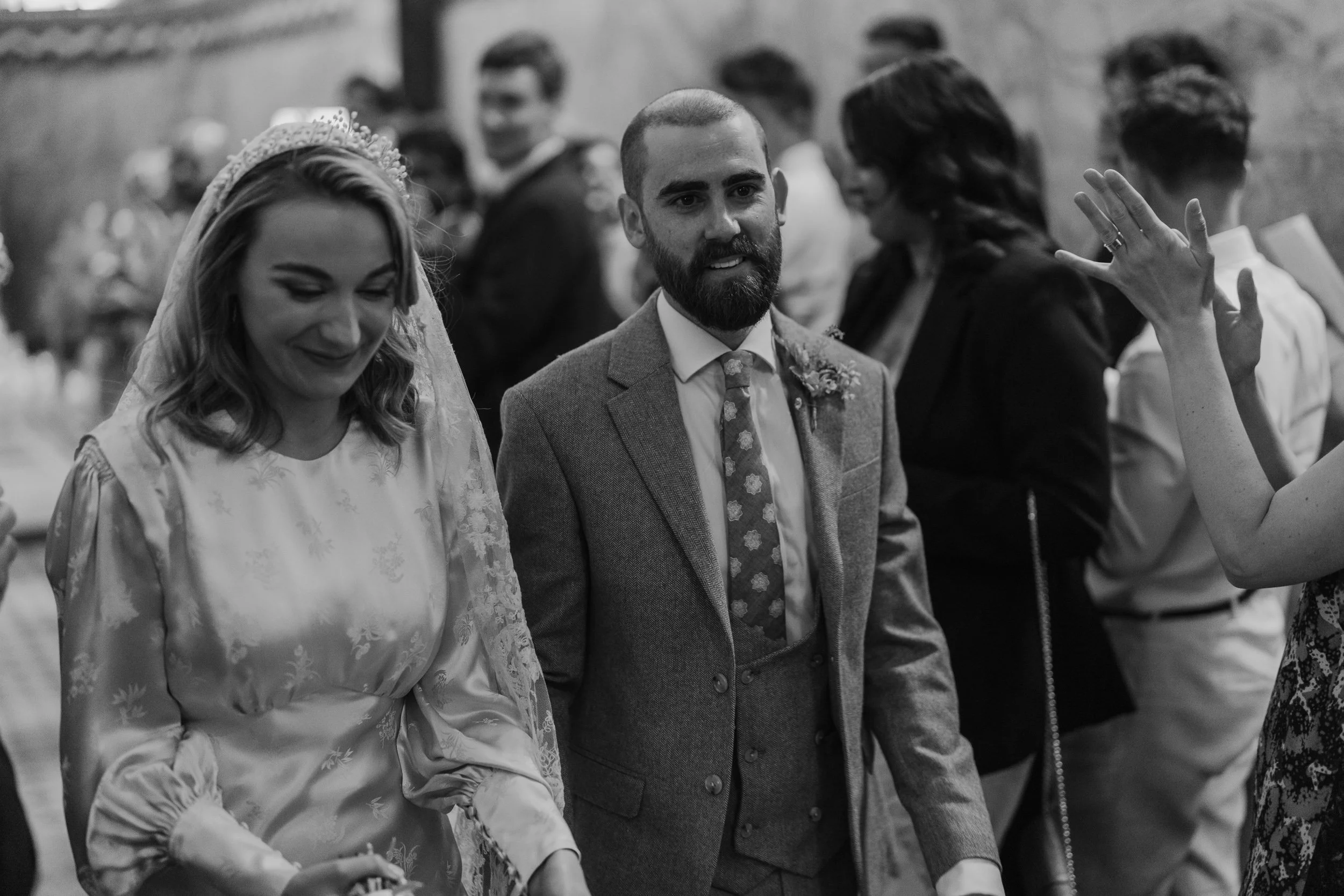 59  london-documentary-wedding-photographer-fitzrovia-chapel-the-globe-swan-south-bank-.jpg