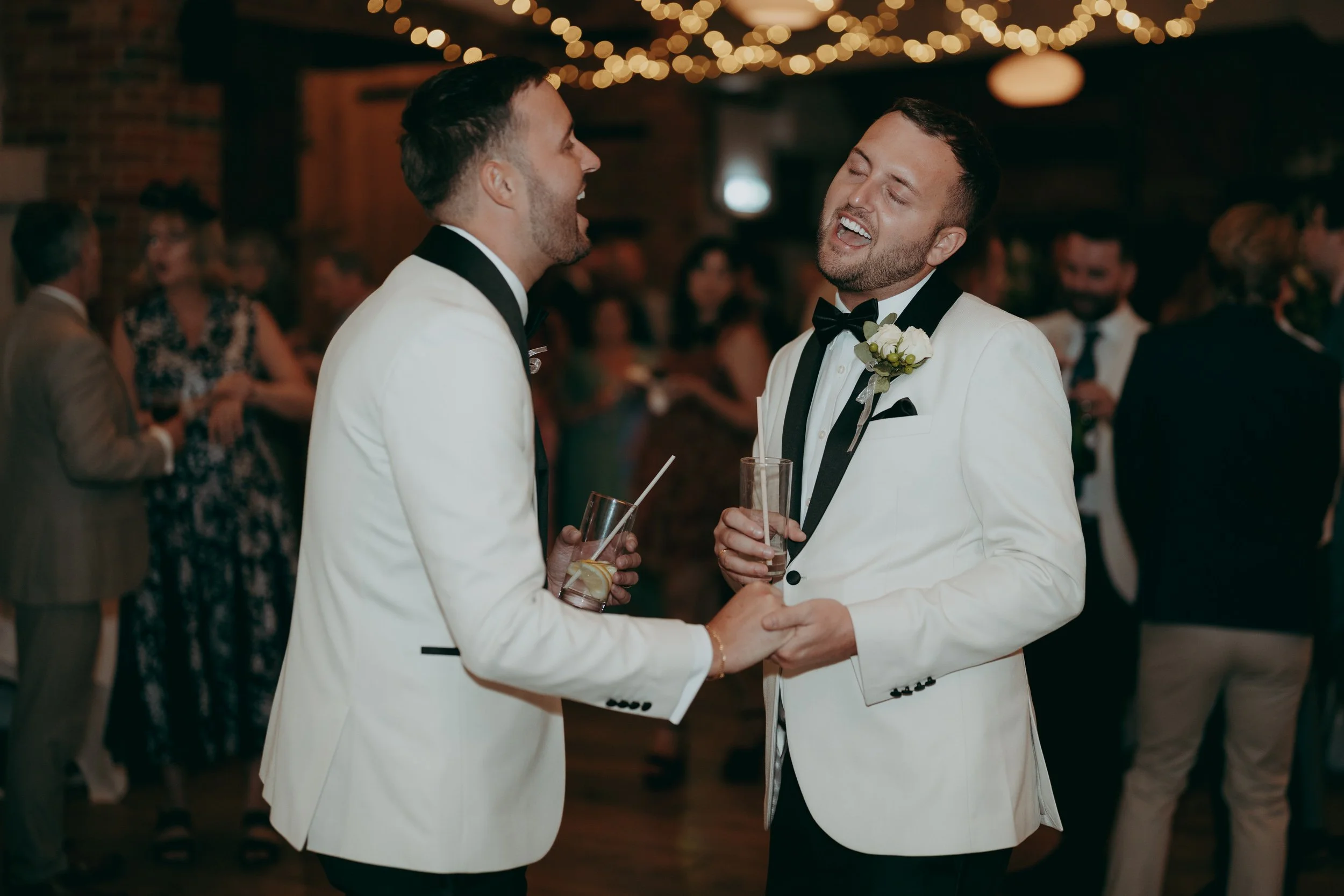 153 hampshire-documentary-wedding-photographer-lainston-house-winchester-.jpg