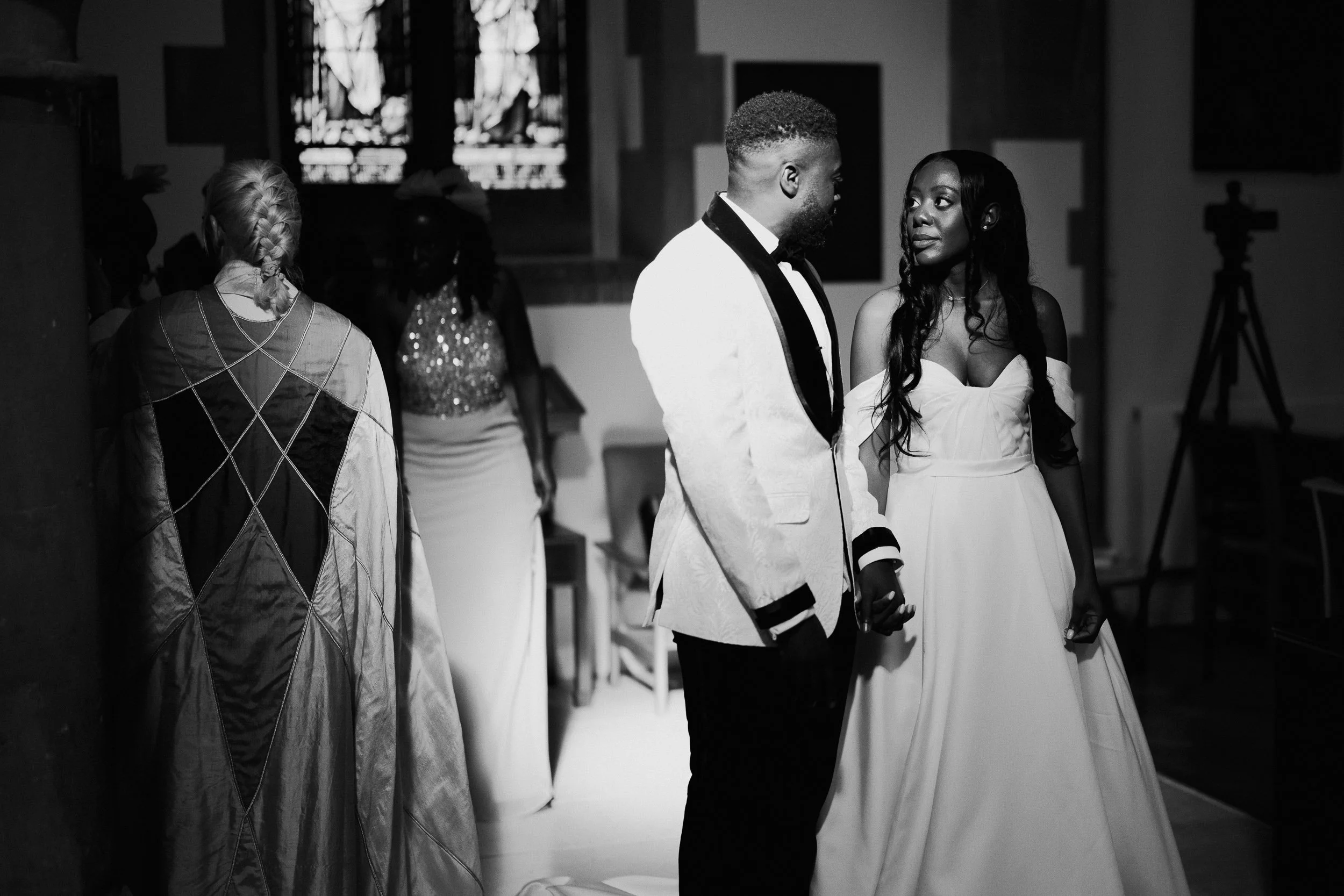 43 hampshire-documentary-wedding-photographer-northbrook-park-farnham-.jpg