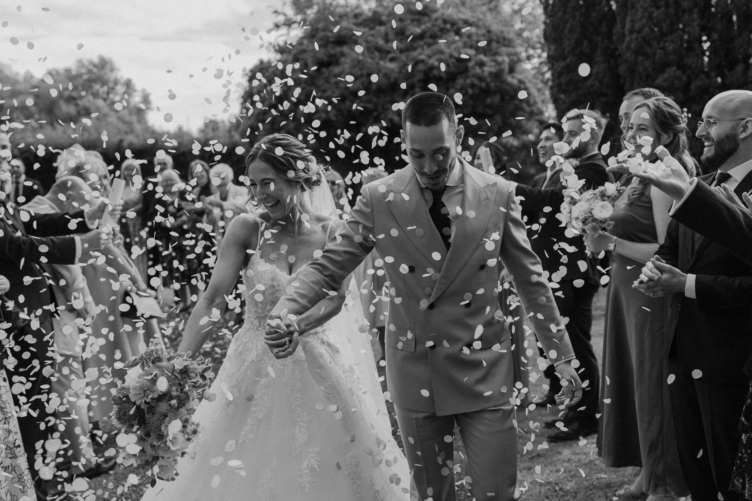 89 hampshire-documentary-wedding-photographer-falconhurst-kent-.jpg