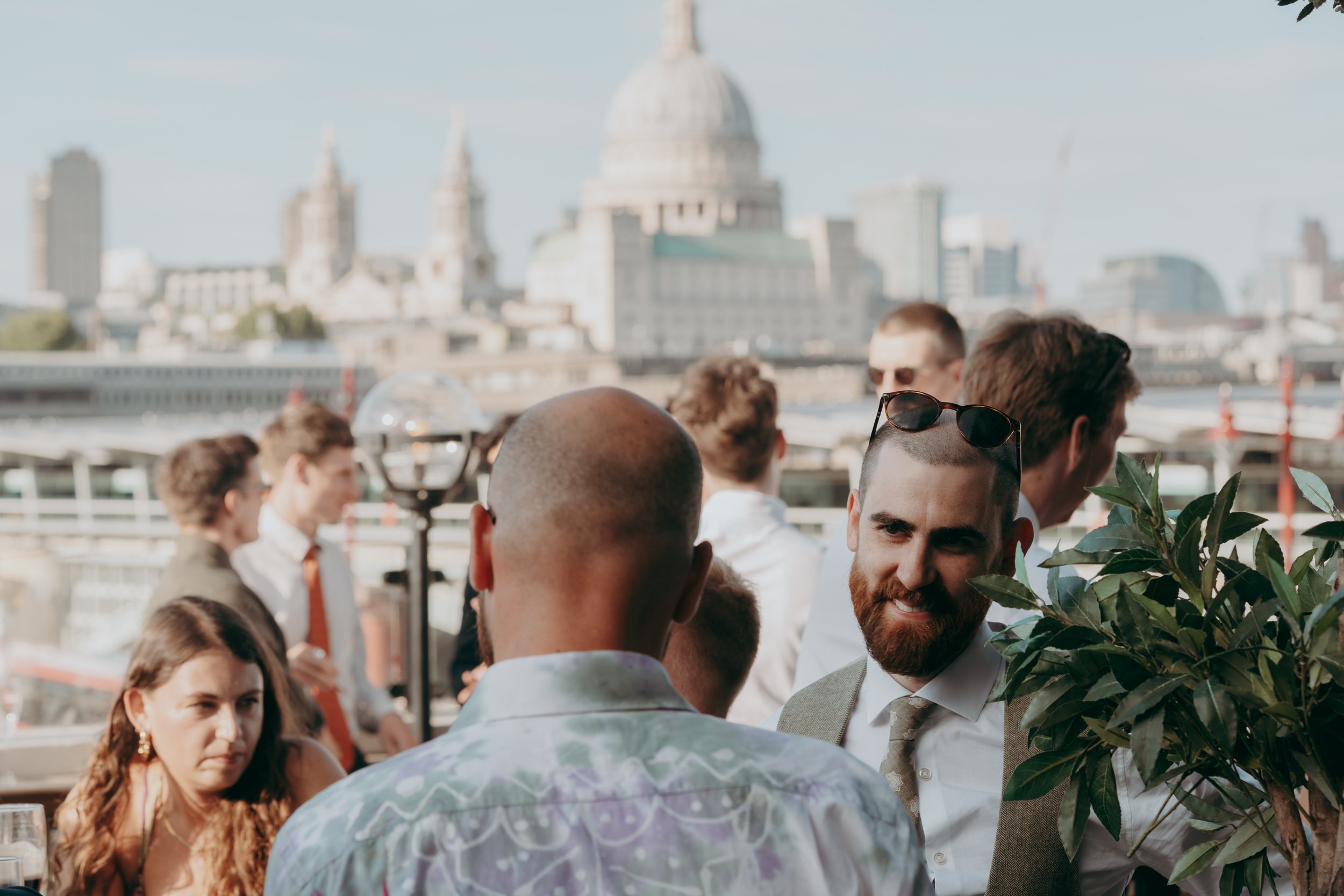 129  london-documentary-wedding-photographer-fitzrovia-chapel-the-globe-swan-south-bank-.jpg