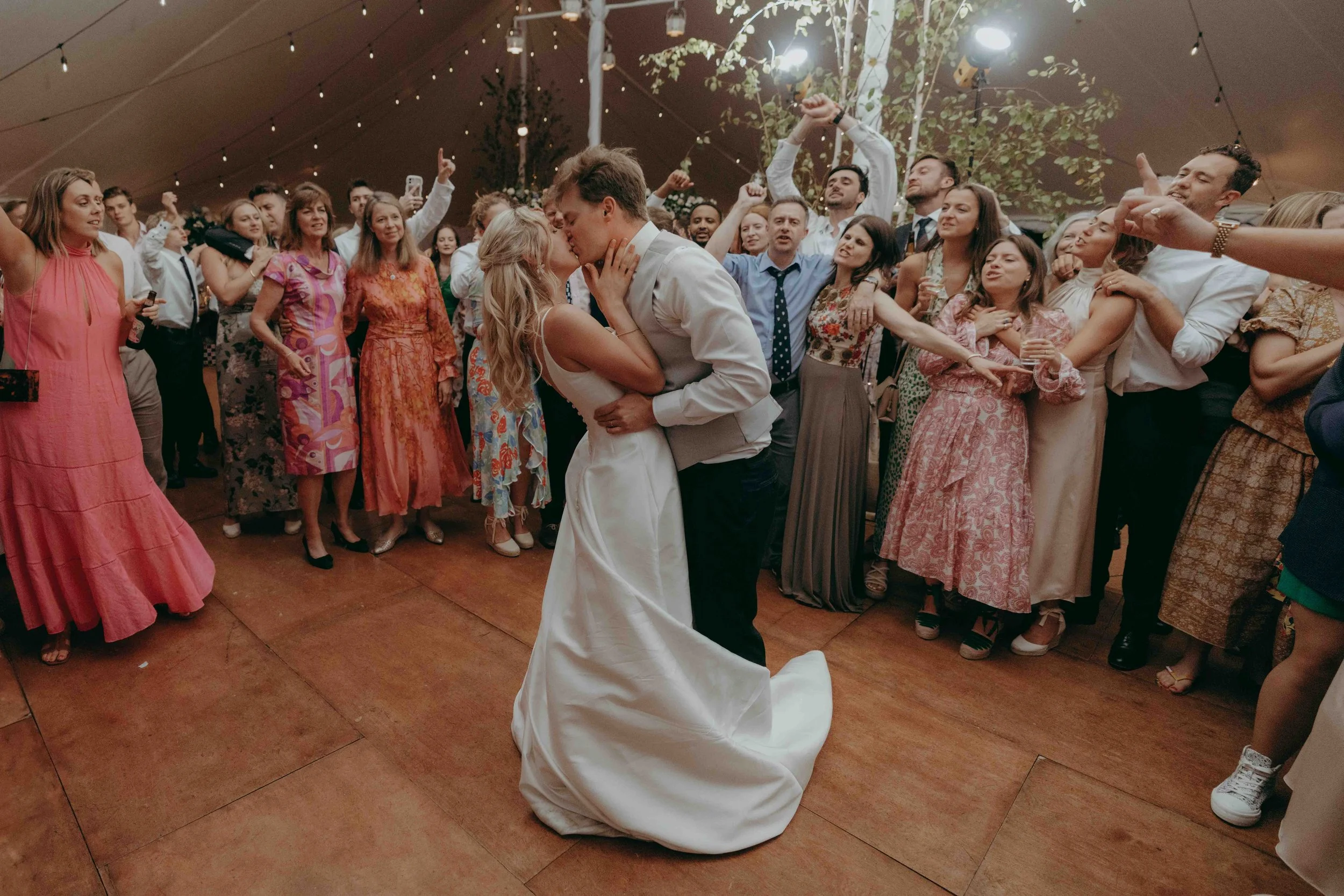 Hampshire Wedding Photographer-09888.jpg