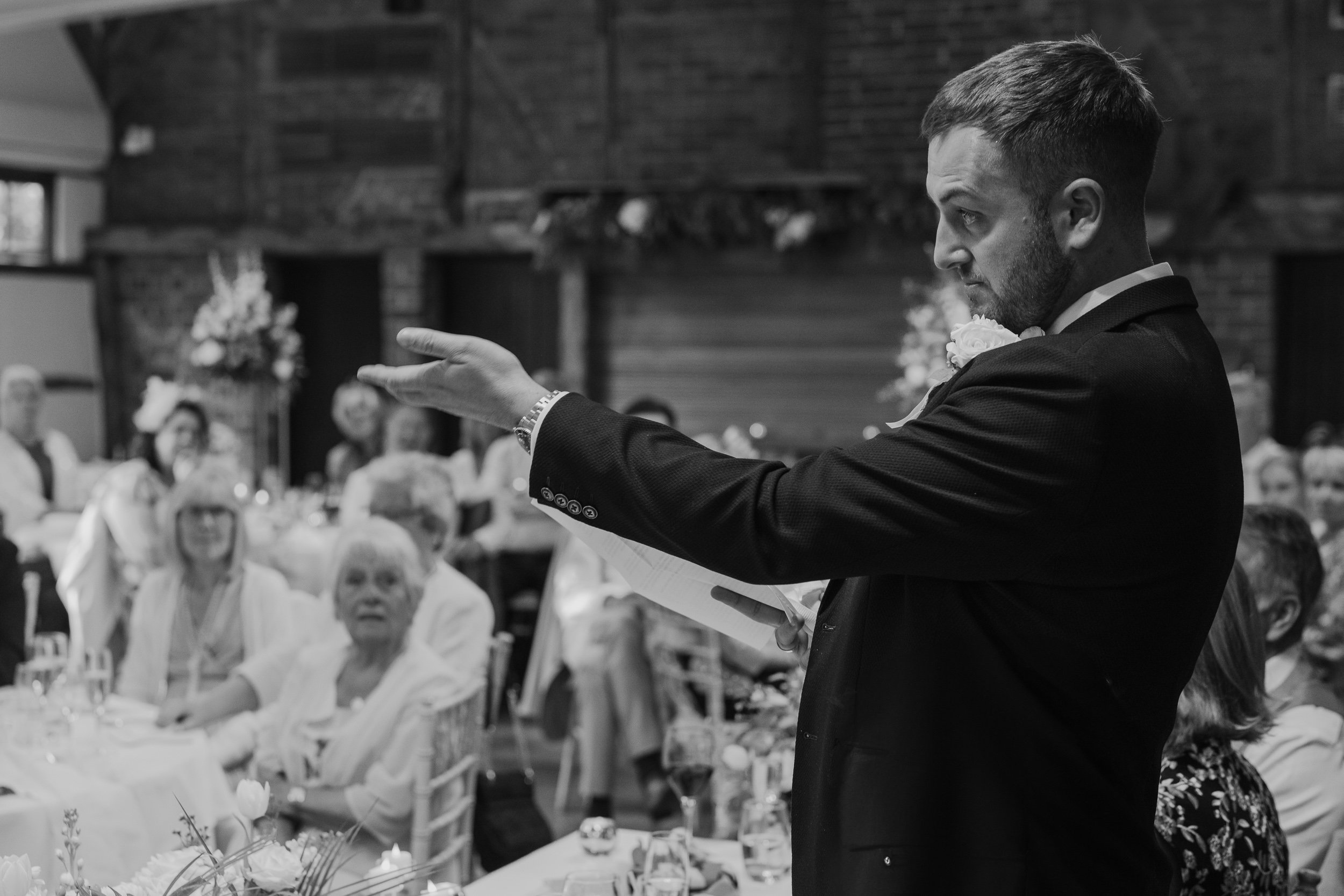 117 hampshire-documentary-wedding-photographer-lainston-house-winchester-.jpg