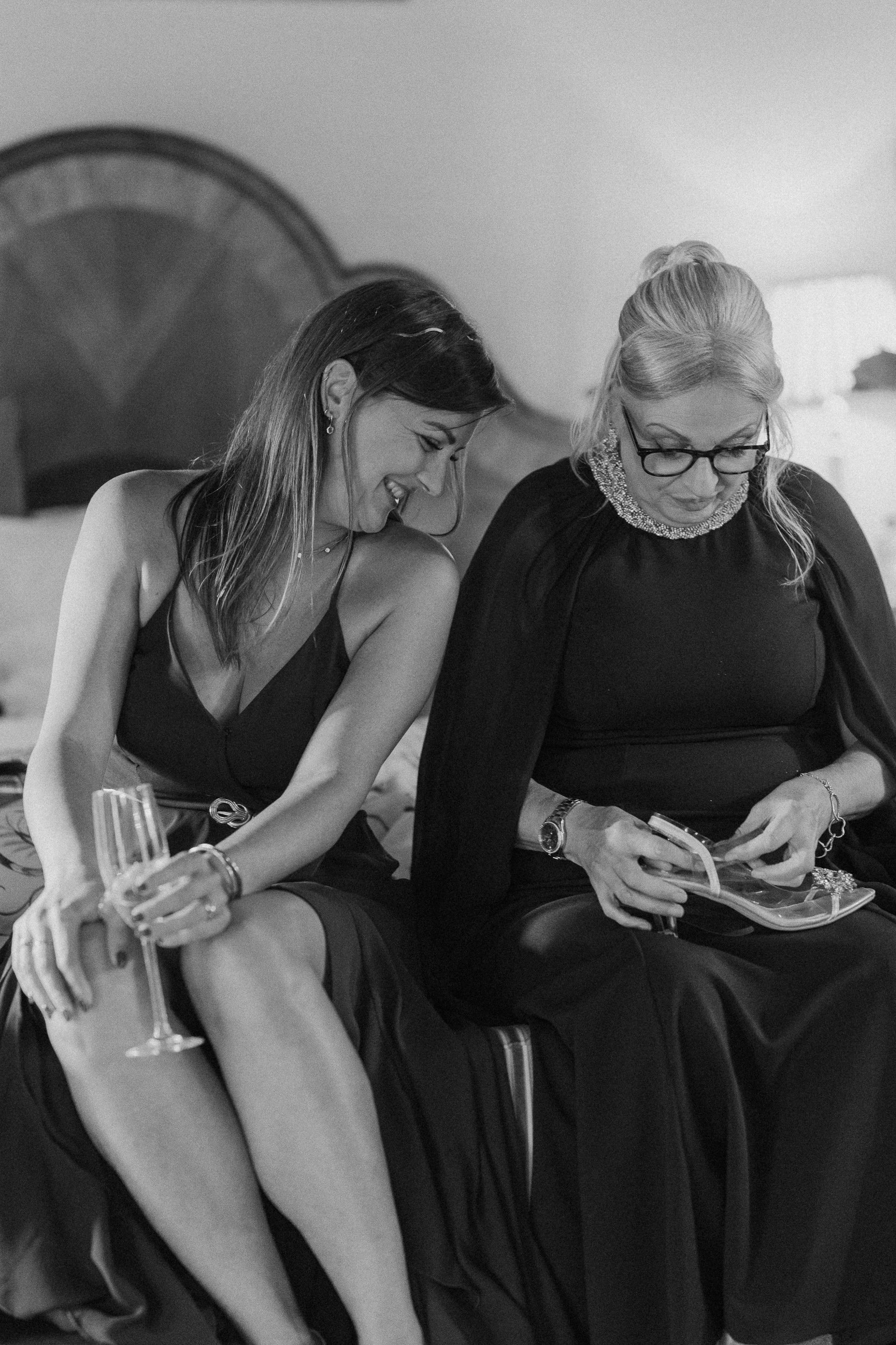 47 surrey-documentary-wedding-photographer-ashdown-park-east-grinstead-.jpg