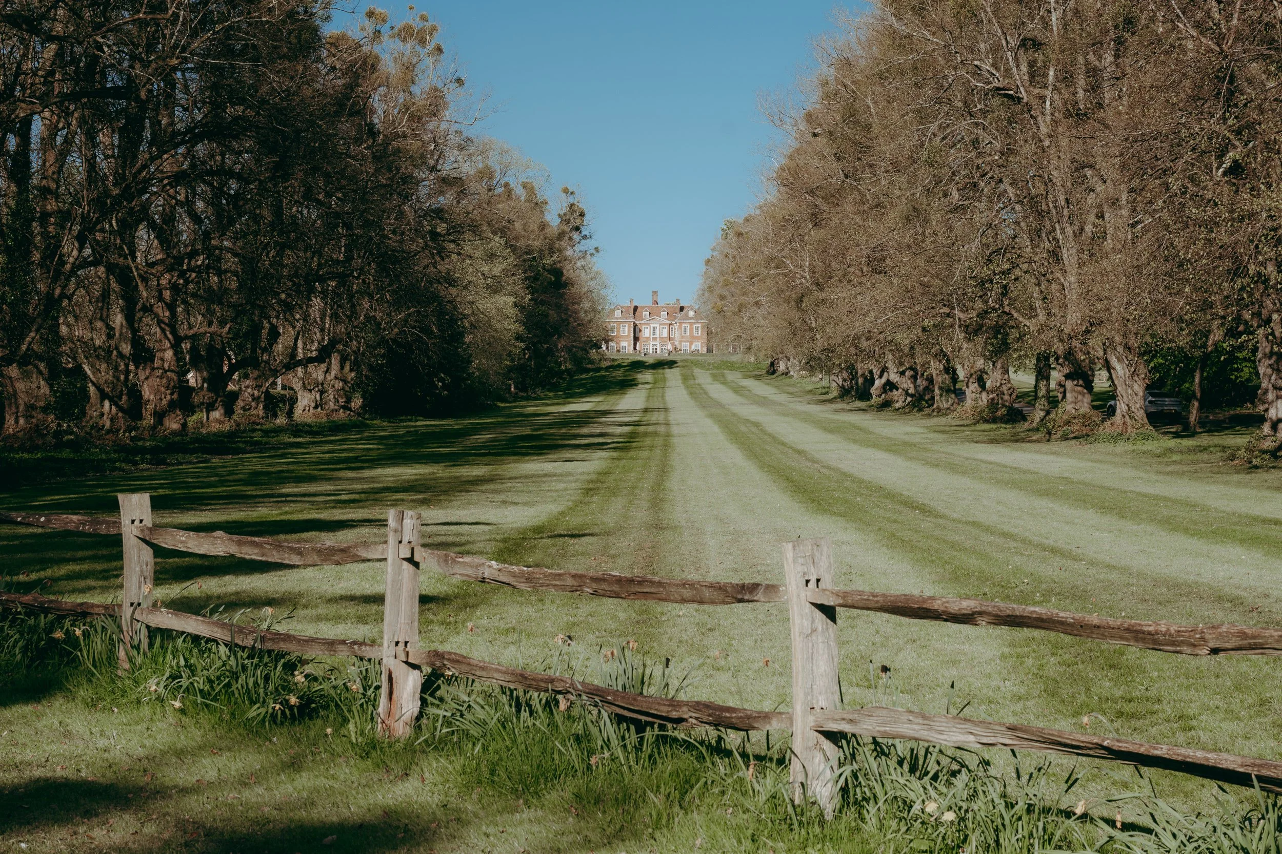 2 hampshire-documentary-wedding-photographer-lainston-house-winchester-.jpg