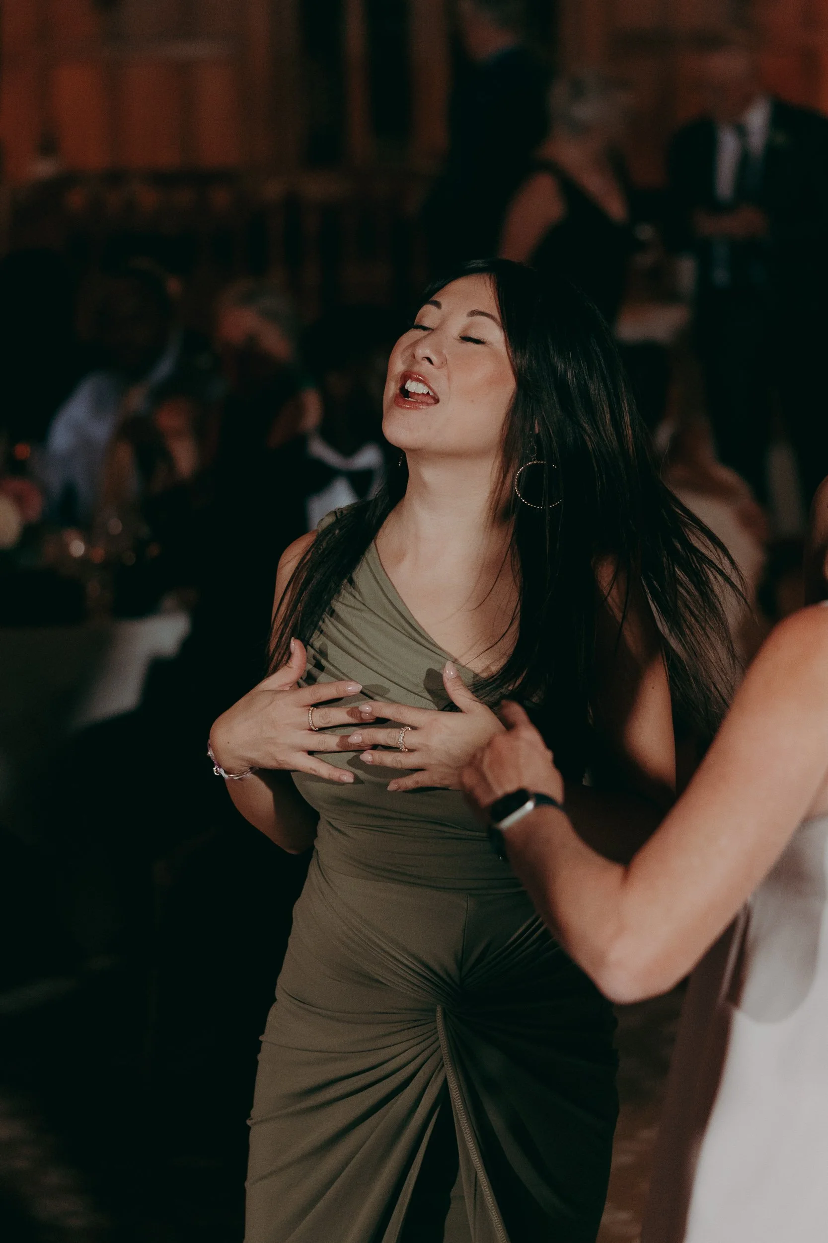 159 surrey-documentary-wedding-photographer-ashdown-park-east-grinstead-.jpg