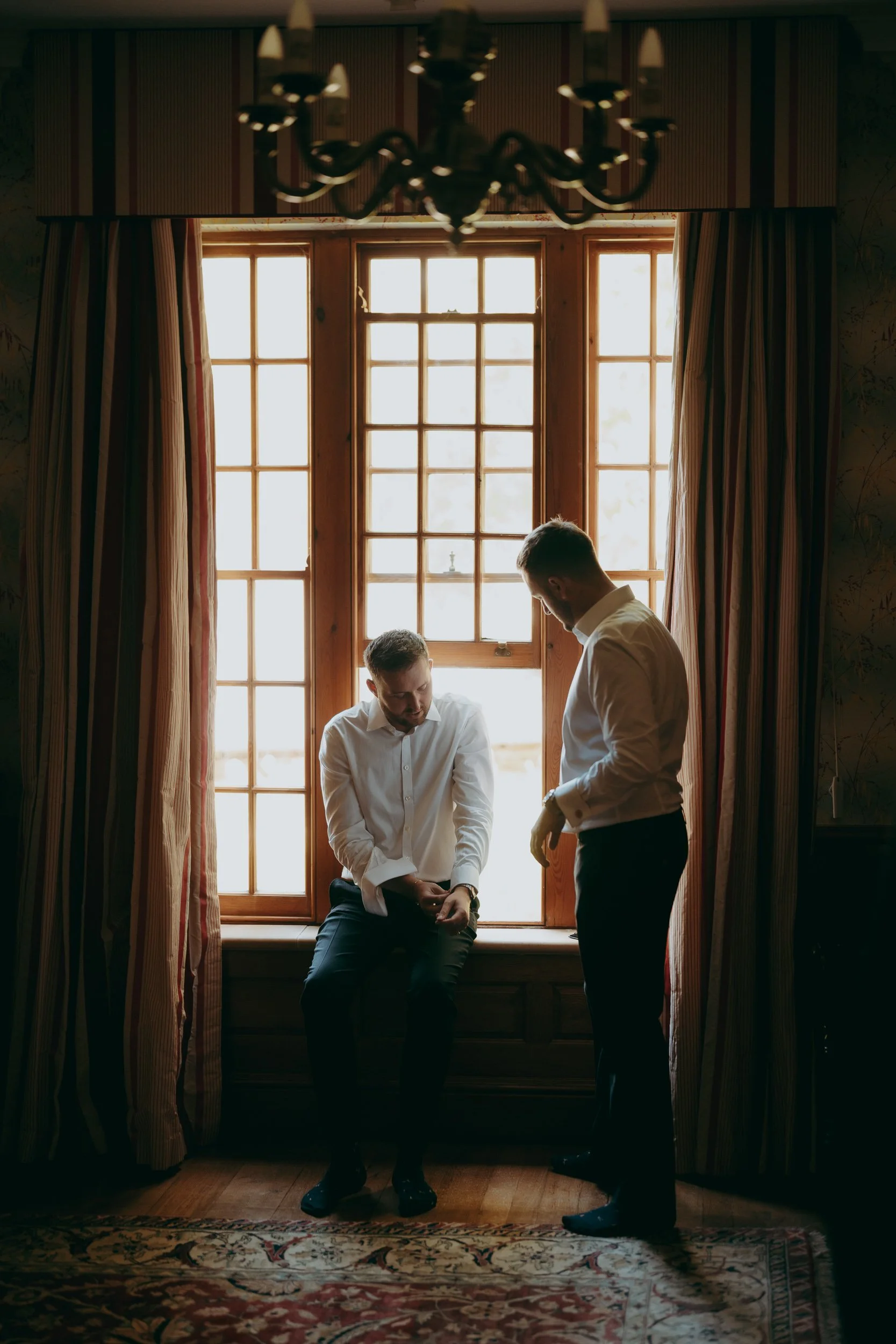 11 hampshire-documentary-wedding-photographer-lainston-house-winchester-.jpg