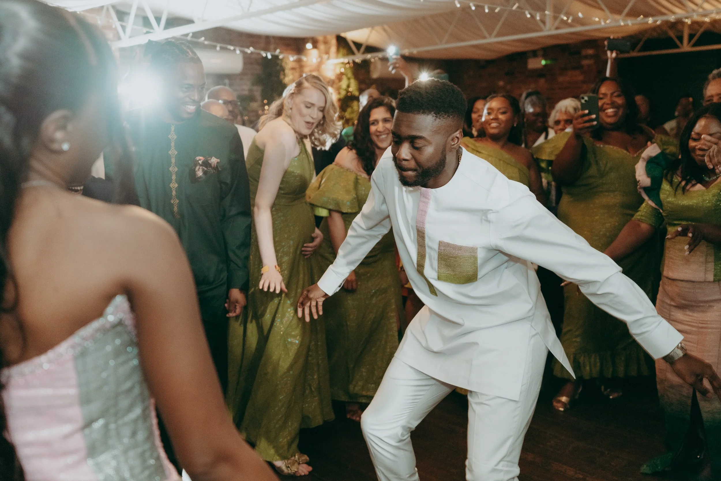 122 hampshire-documentary-wedding-photographer-northbrook-park-farnham-.jpg