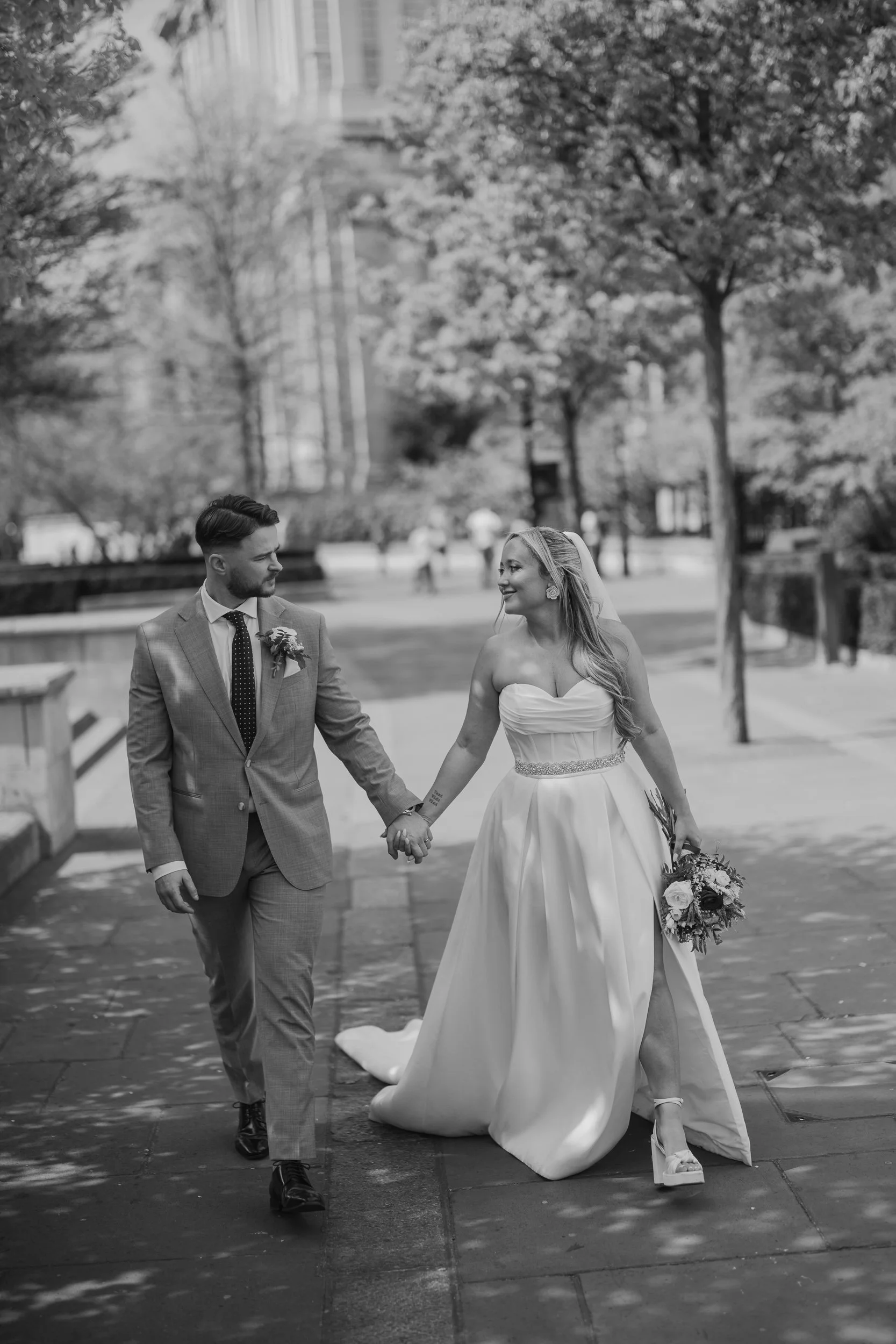 80 london-documentary-wedding-photographer-chelsea-old-town-hall-Harrild-and-Sons-.jpg