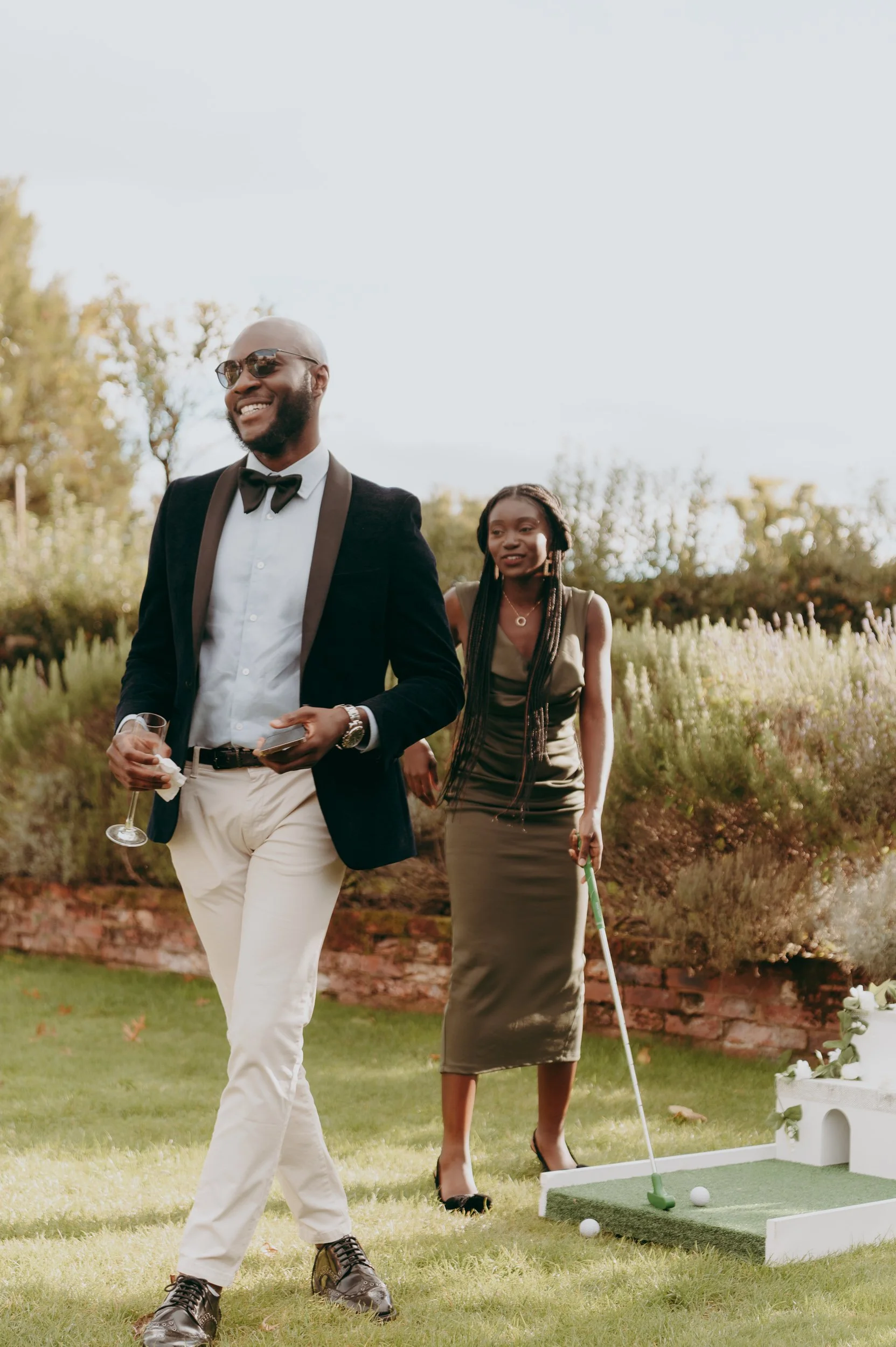 76 hampshire-documentary-wedding-photographer-northbrook-park-farnham-.jpg