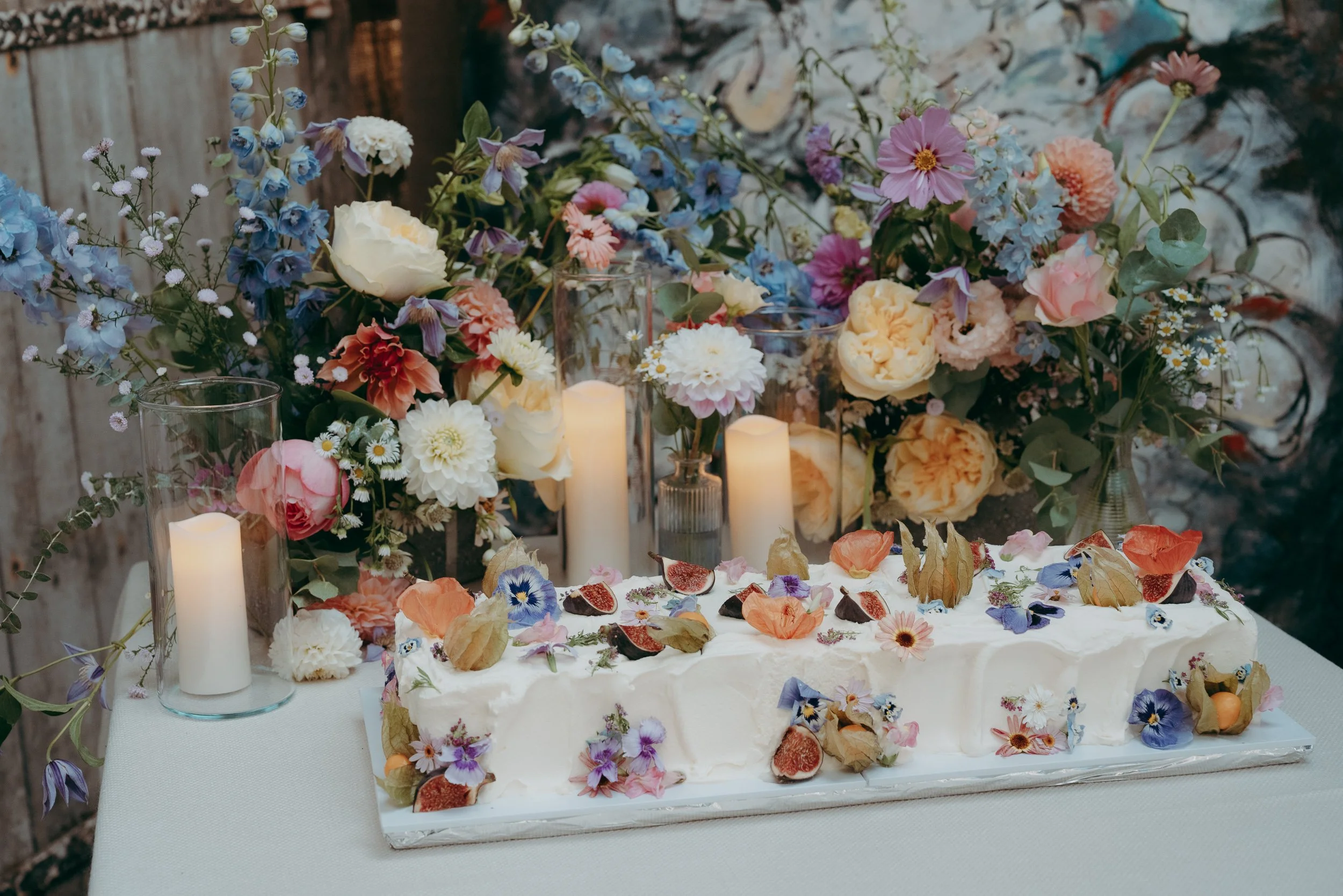 150 hampshire-documentary-wedding-photographer-falconhurst-kent-.jpg