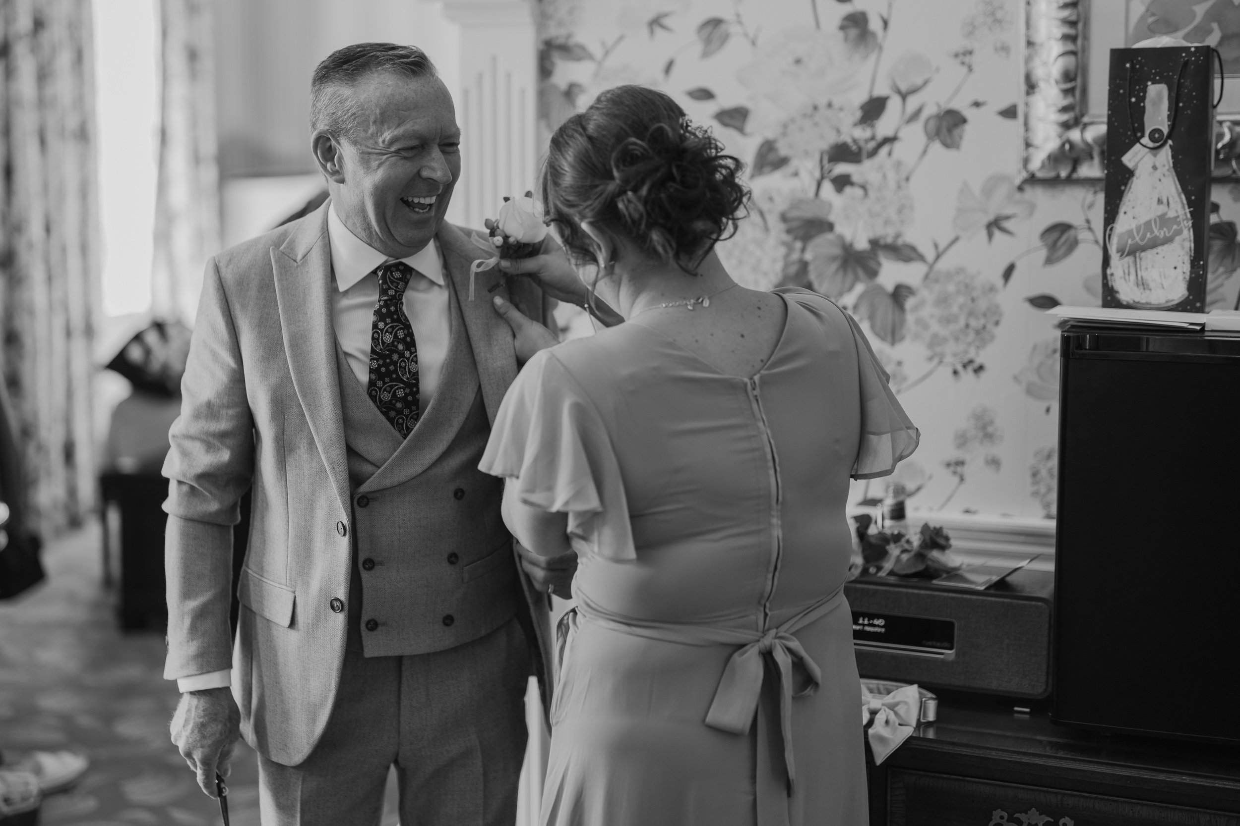19 hampshire-documentary-wedding-photographer-lainston-house-winchester-.jpg