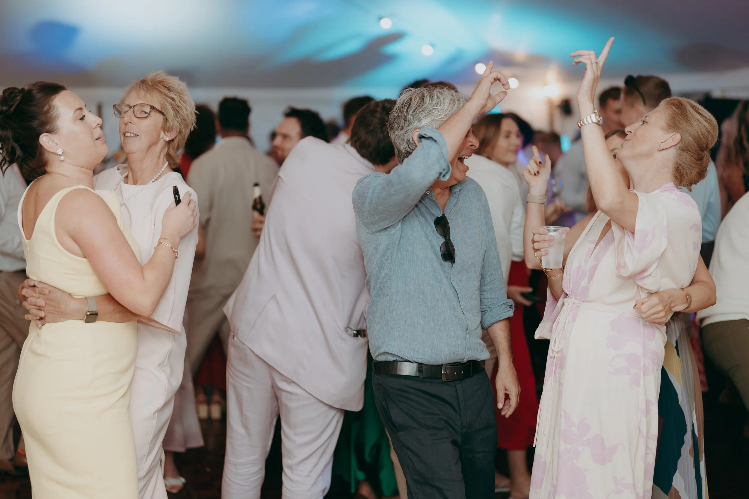 161 cambridgeshire-documentary-wedding-photographer-mill-farm-sandy-.jpg