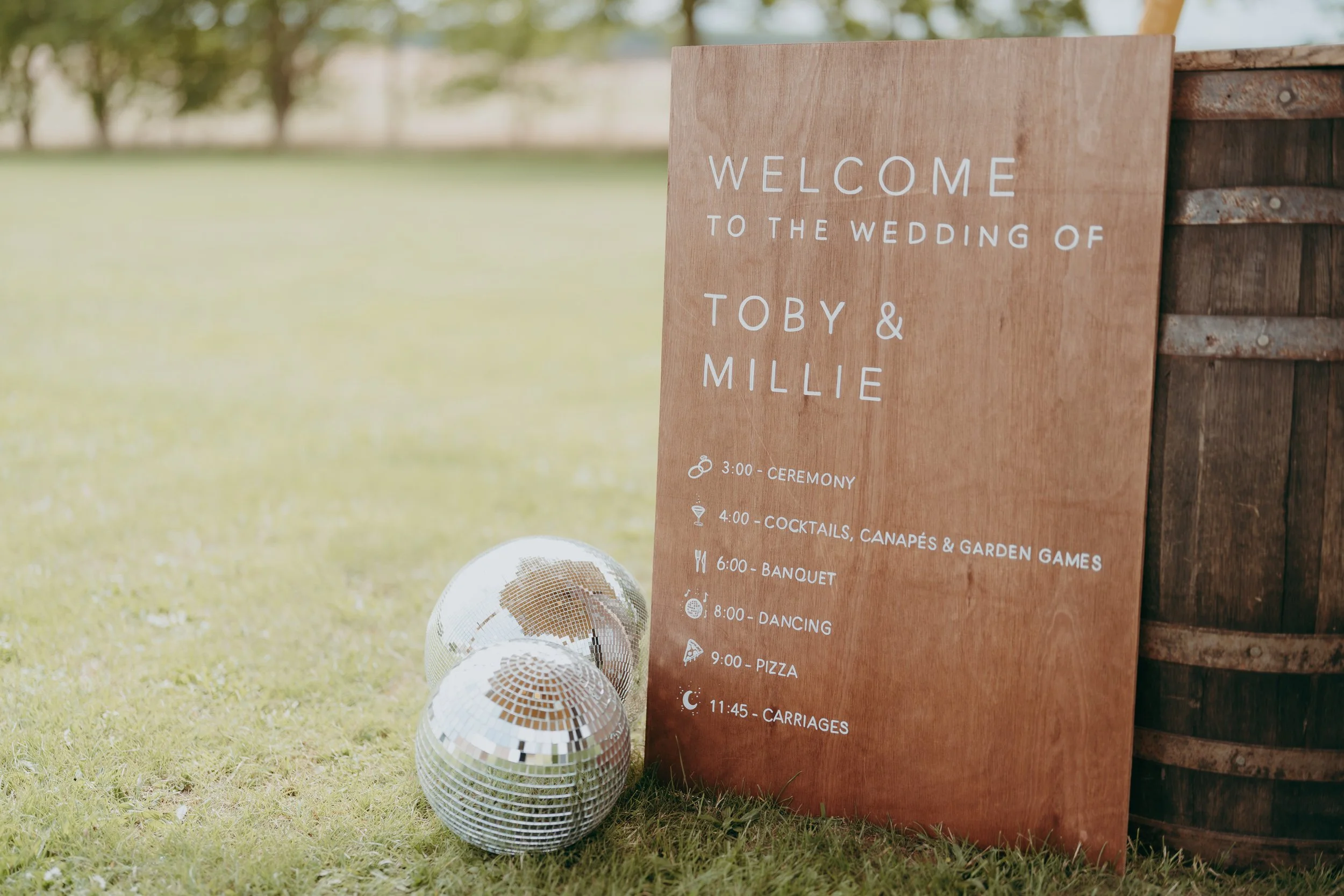 2 cambridgeshire-documentary-wedding-photographer-mill-farm-sandy-.jpg