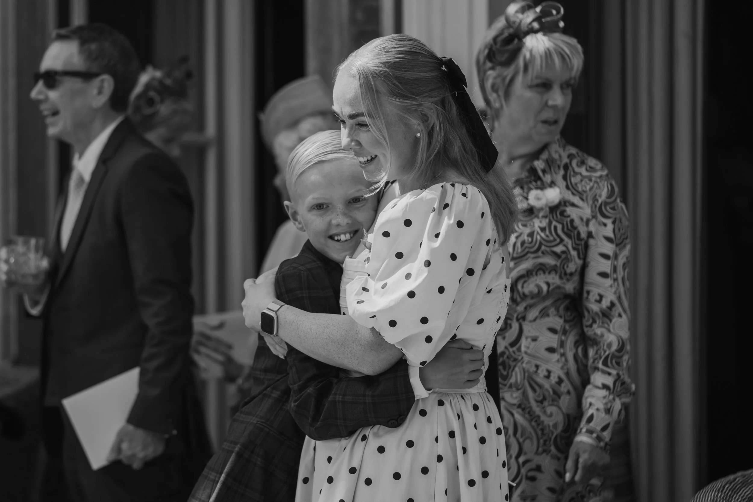 25 hampshire-documentary-wedding-photographer-lainston-house-winchester-.jpg