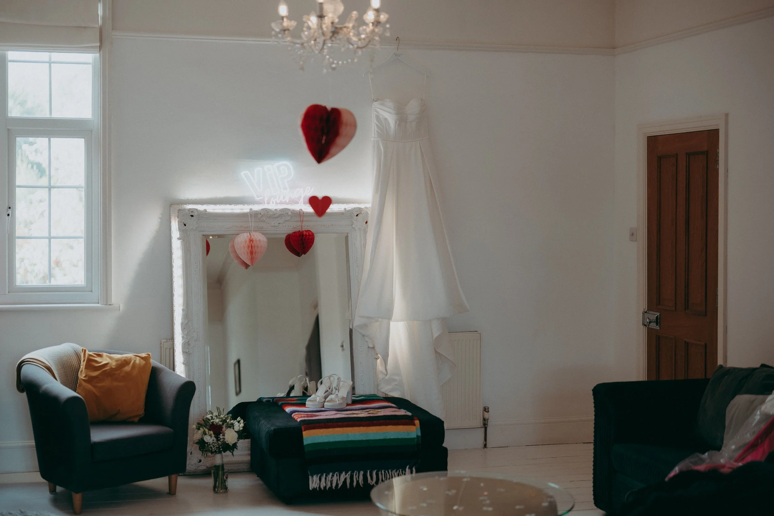 5 london-documentary-wedding-photographer-chelsea-old-town-hall-Harrild-and-Sons-.jpg