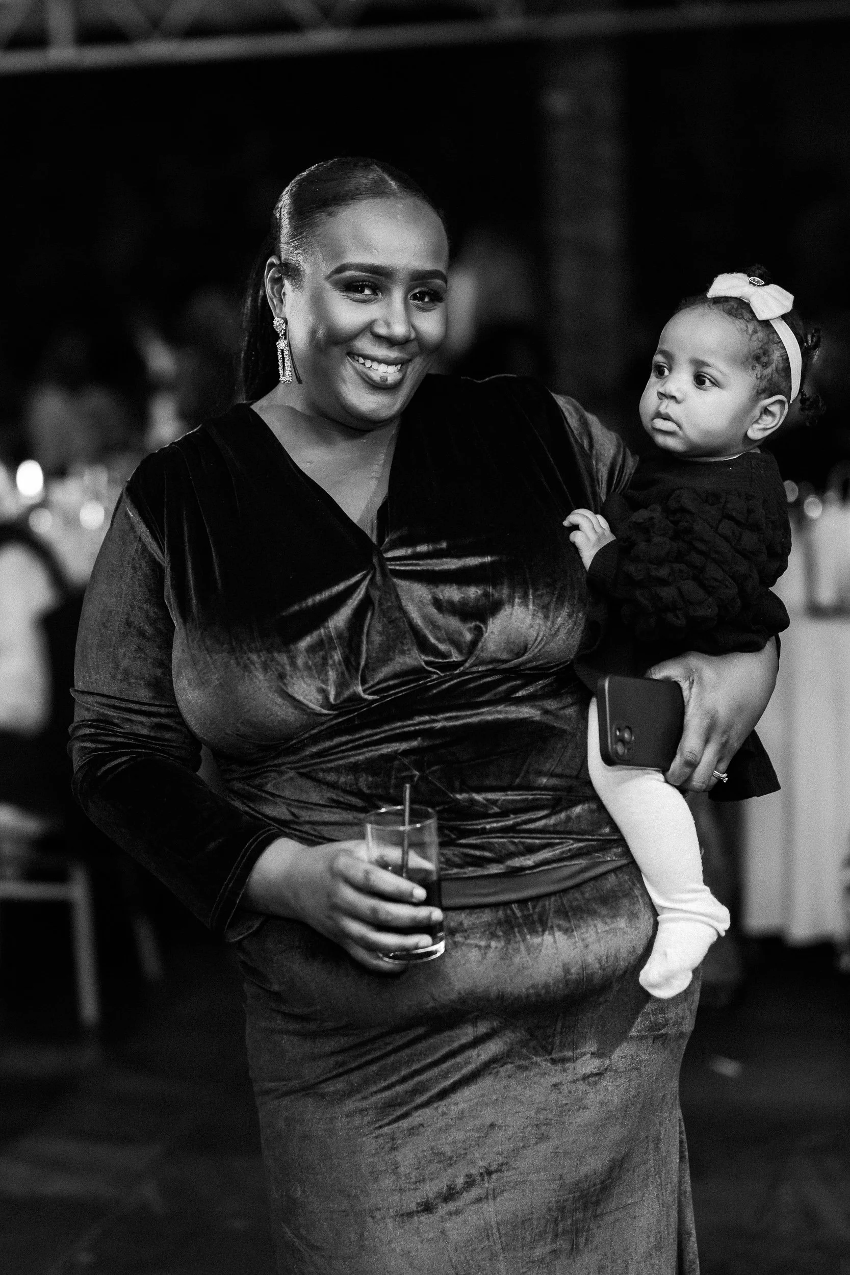 131 hampshire-documentary-wedding-photographer-northbrook-park-farnham-.jpg