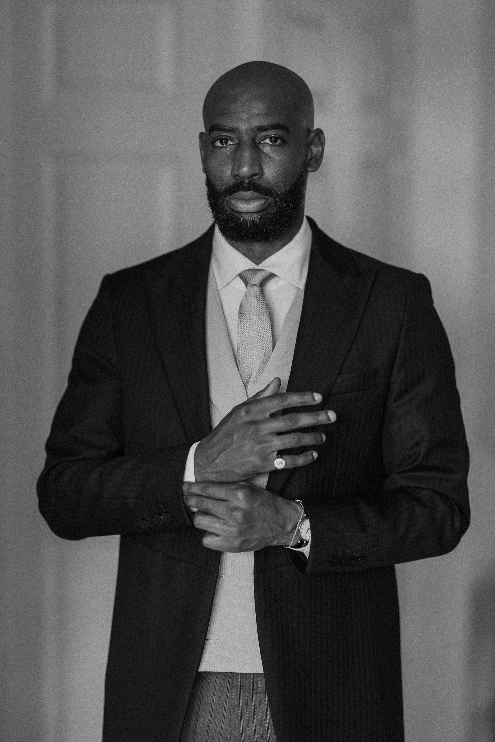 15 surrey-documentary-wedding-photographer-ashdown-park-east-grinstead-.jpg