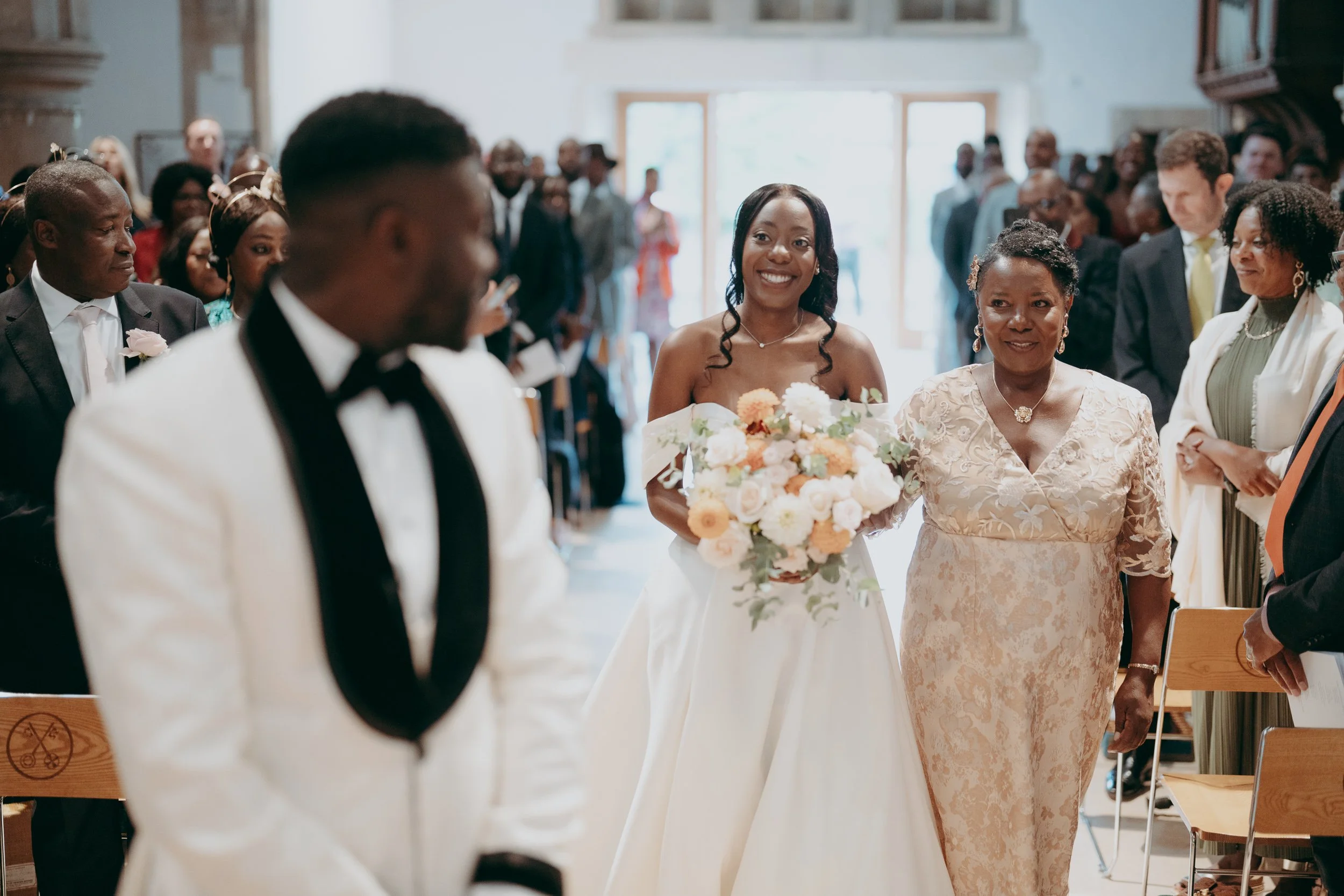 25 hampshire-documentary-wedding-photographer-northbrook-park-farnham-.jpg