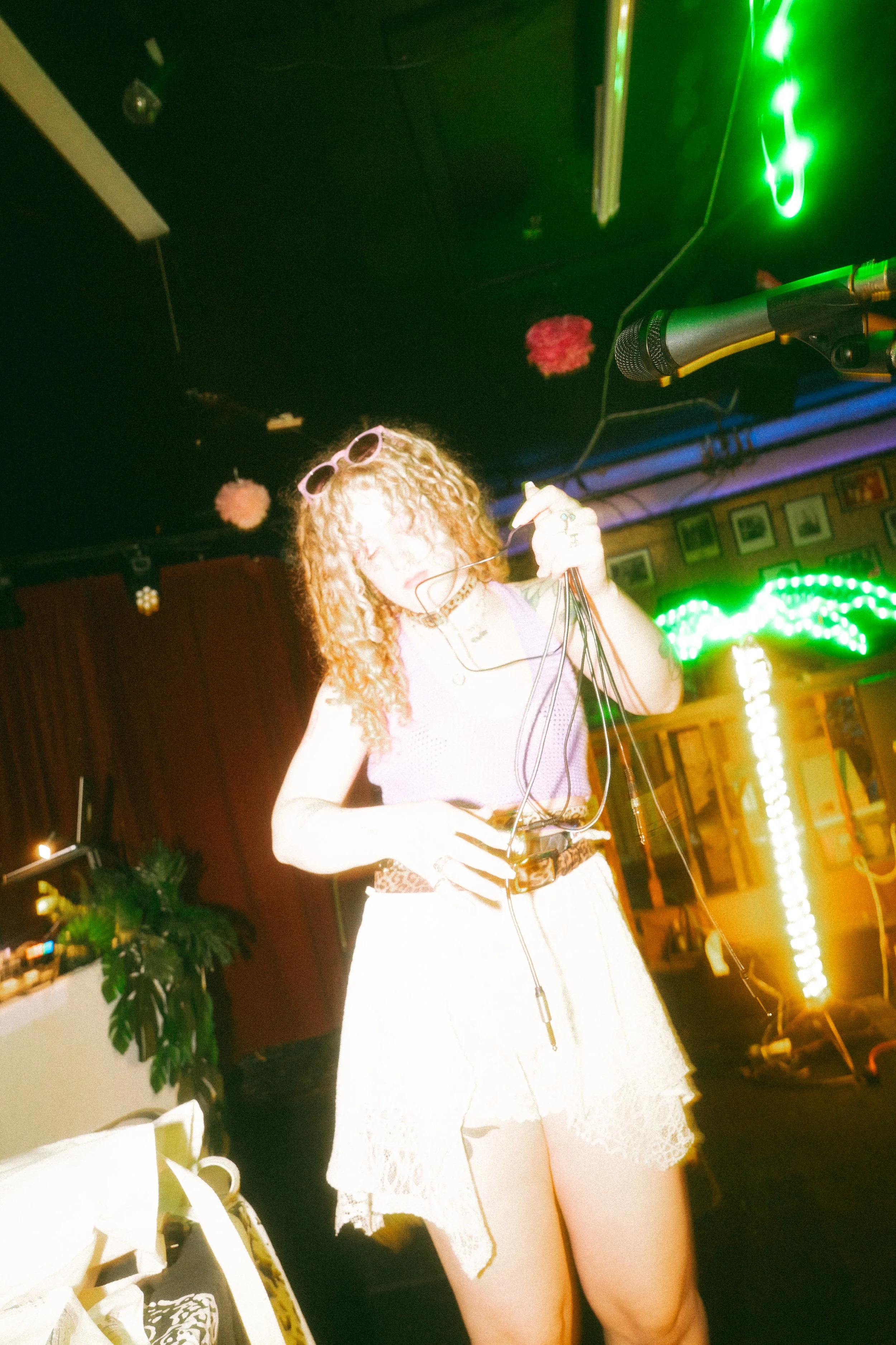 HB_00716.jpg
