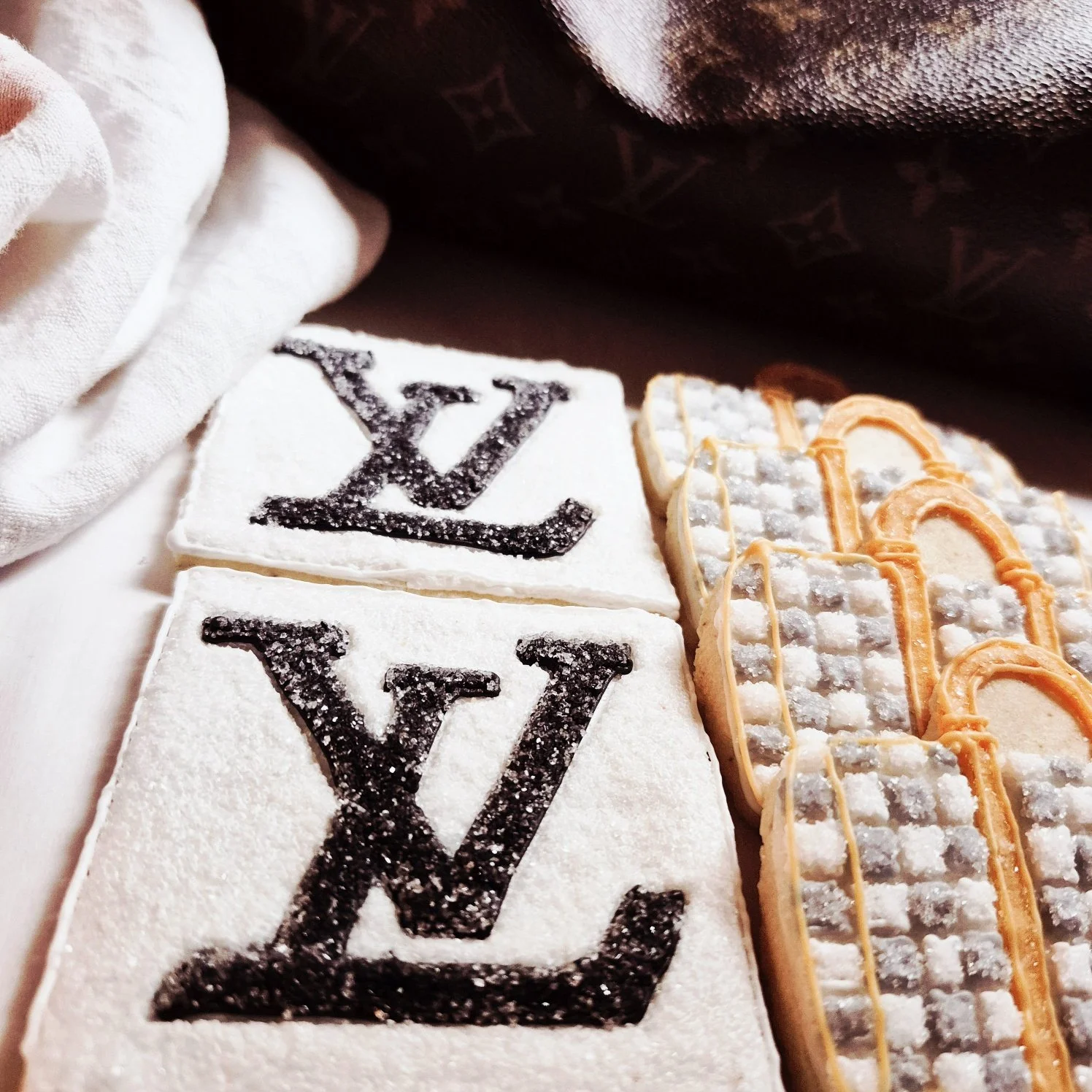 LV web fav.jpg