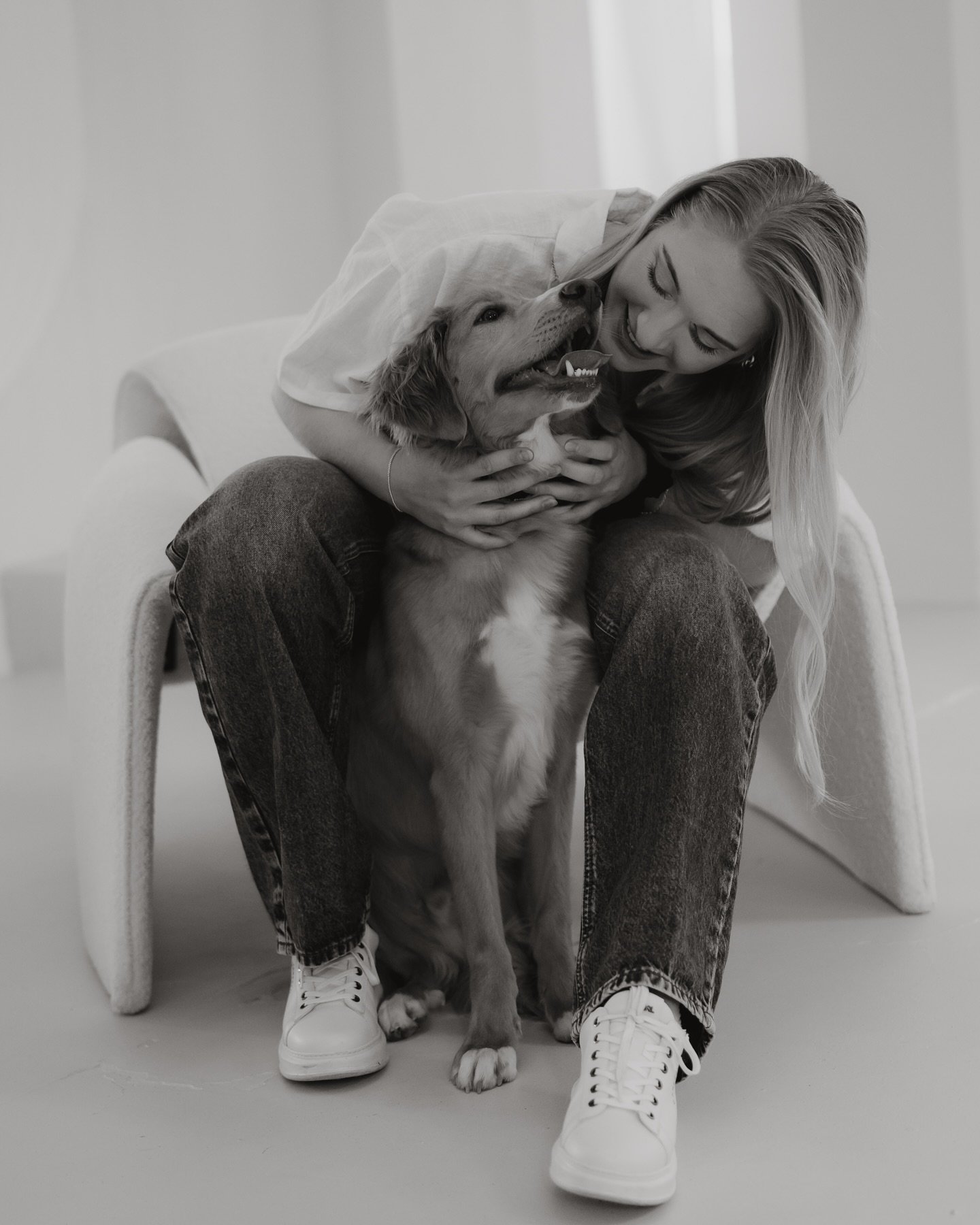 ein kleiner Einblick in eines meiner ersten Hunde-Mensch Fotoshootings im Studio. 🐶🤍

styling by @makeupbyalyssiaolivia 🐾

#dogphotography #dogphoto #petphotography #dogphotographer #hundefotografie #dogportrait #dogmodel #petportrait #tierfotogra
