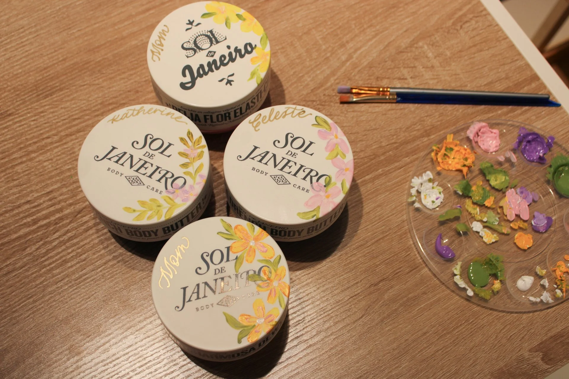 live bottle painting calligraphy 1 .JPG