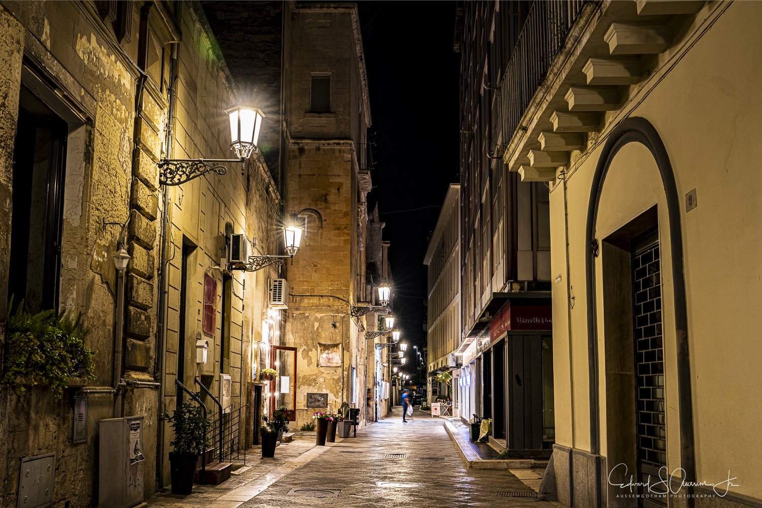 Lecce, Night.jpg