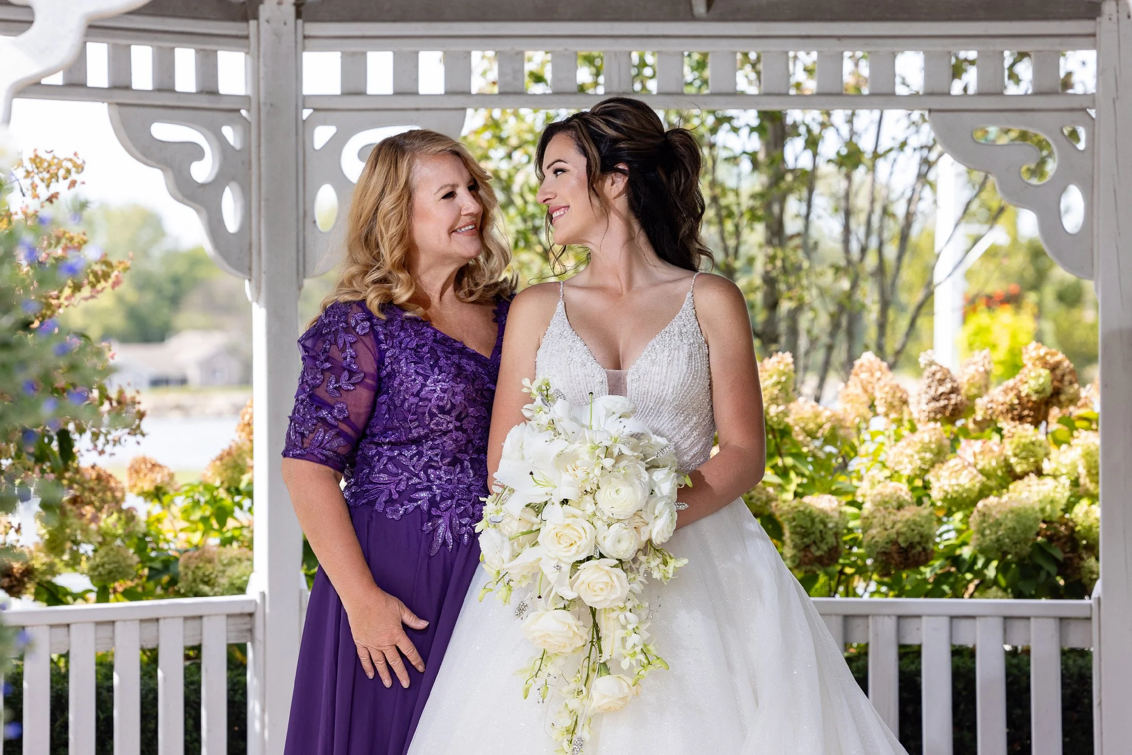 Lone Summit Ranch, Lake Lotawana, Missouri Wedding Venue