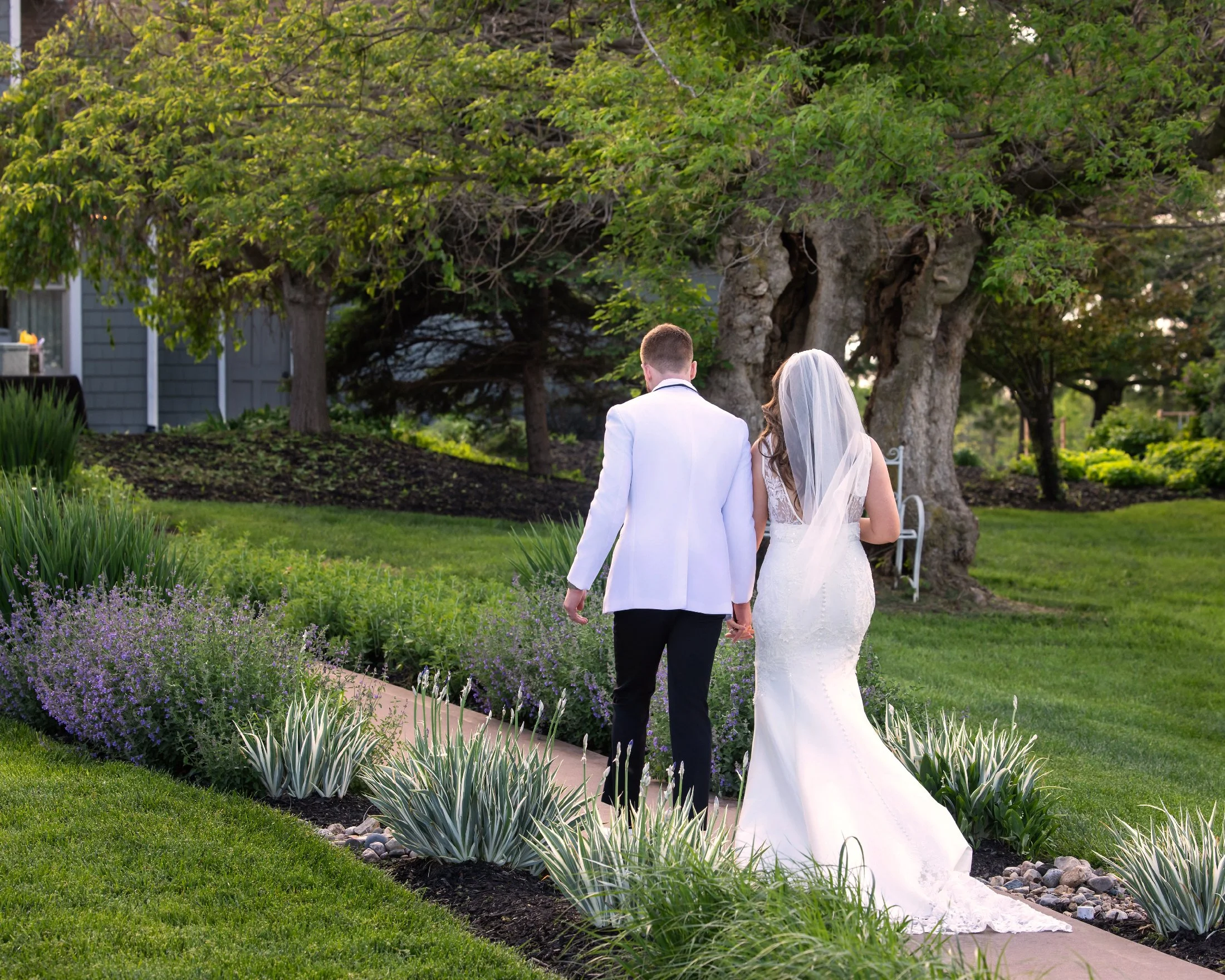 Wedding Photography at The Legacy at Green Hills, Kansas City, MO