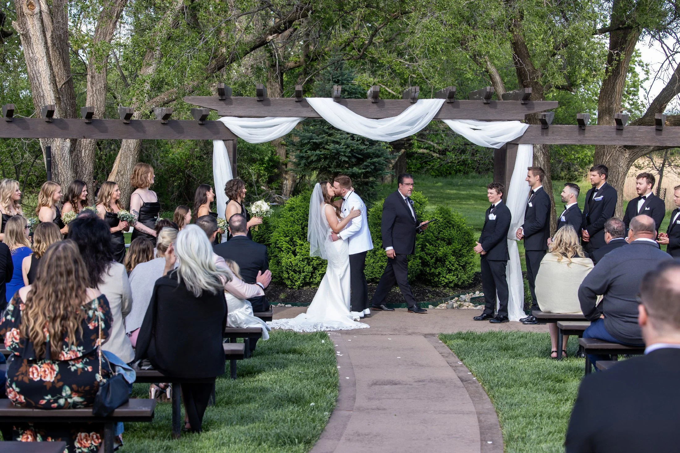 Wedding Photography at The Legacy at Green Hills, Kansas City, MO