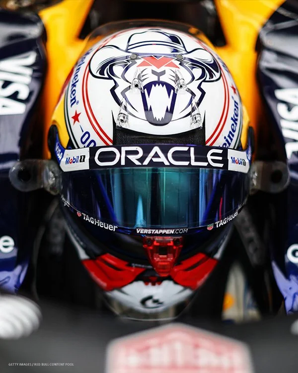 Max Verstappen’s Austin helmet featuring his lion emblem wearing a cowboy hat.