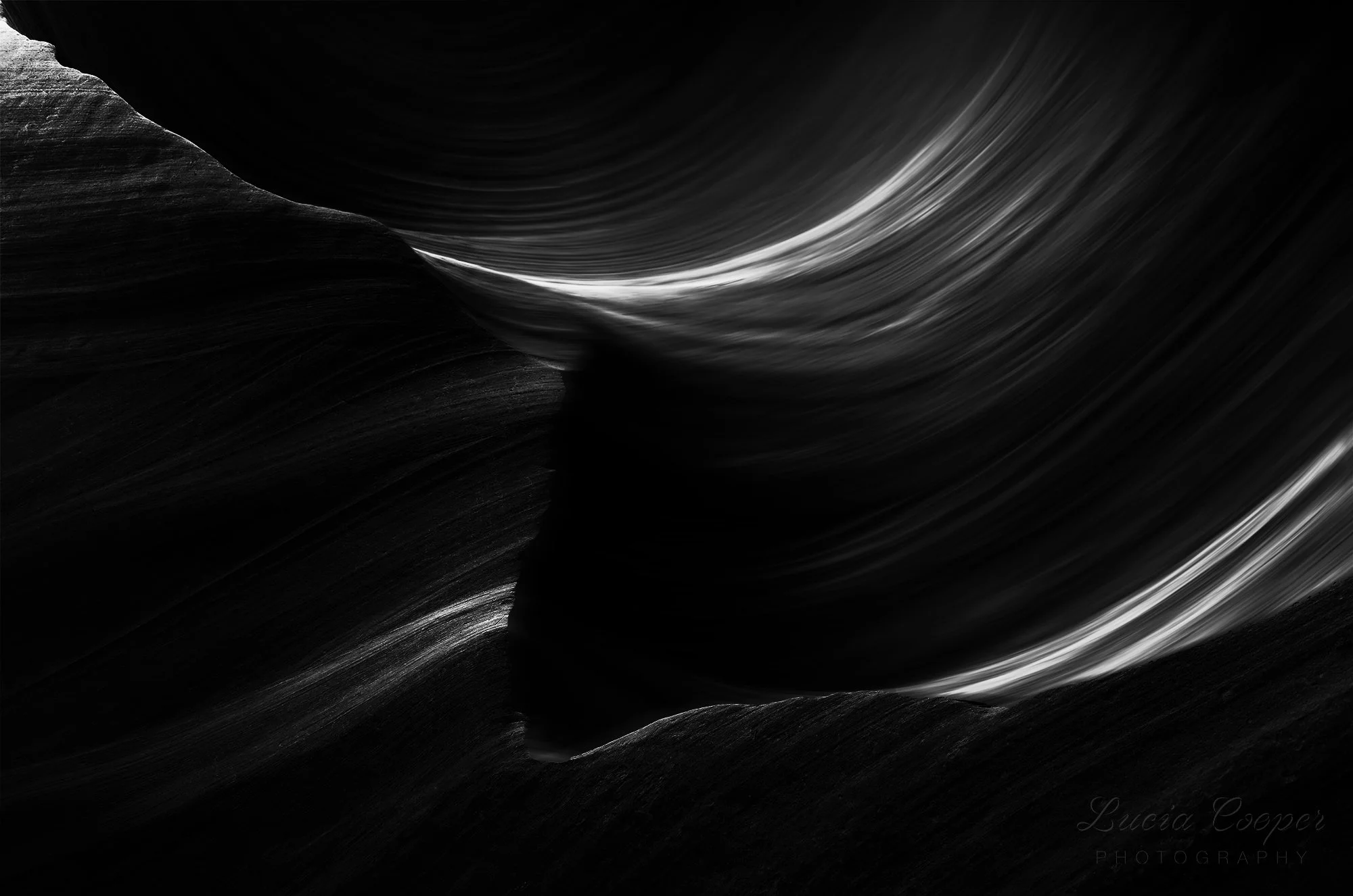 Edge - B&W - Landscape 16x9