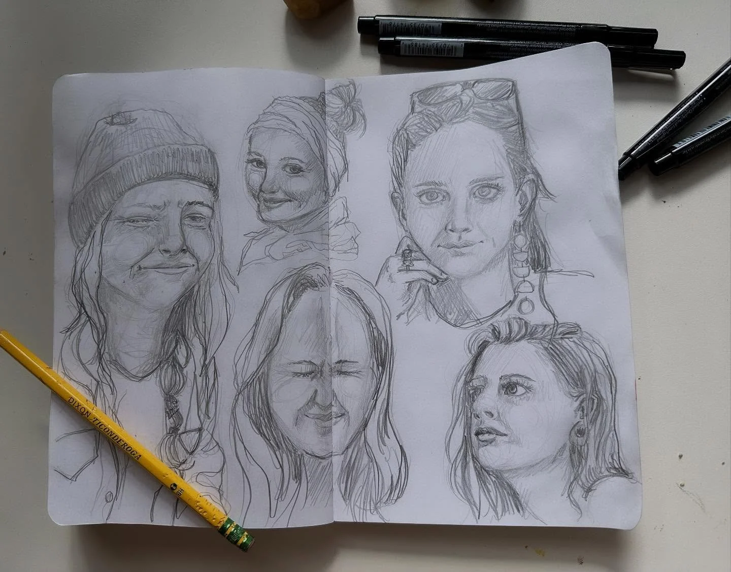 Self portrait sketches with a classic Dixon Ticonderoga #2 ✏️ 
&bull;
&bull;
&bull;
#sketchbookdrawing #sketchbook #selfportrait #ticonderoga #graphite