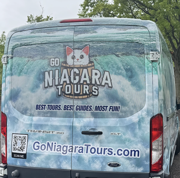 Look for the Cat! Find Go Niagara Tours at the Comfort Inn — Right at the Gate to Niagara Falls State Park