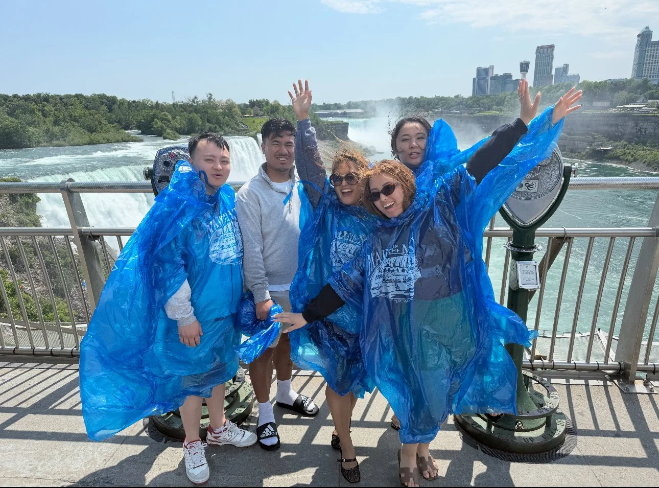 🌍 Smiles from Every Corner of the World: What We See at Go Niagara Tours