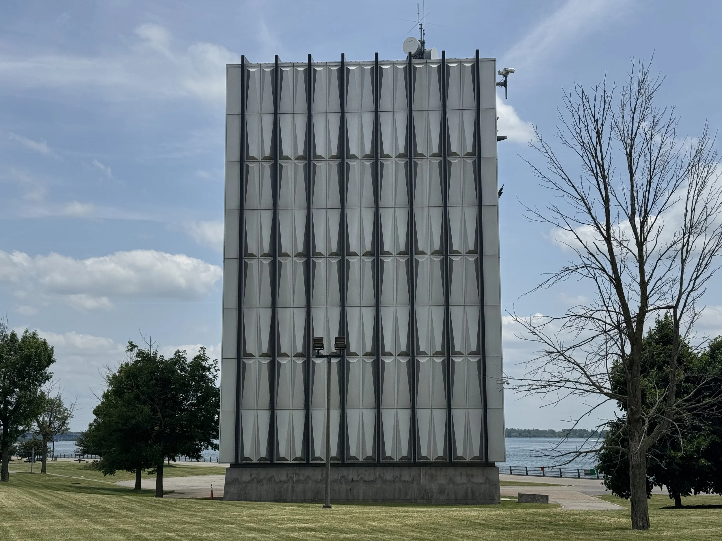 The Tower That Powers Niagara: What’s That Strange Building by the River?
