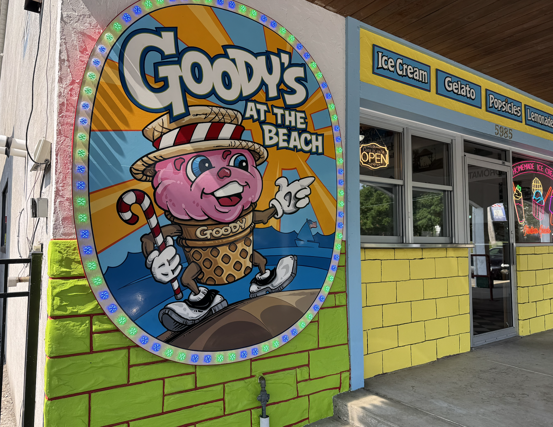🎠 Olcott, New York, Near Niagara: Carousels, Steamships, and One of Our Favorite Places in the World!