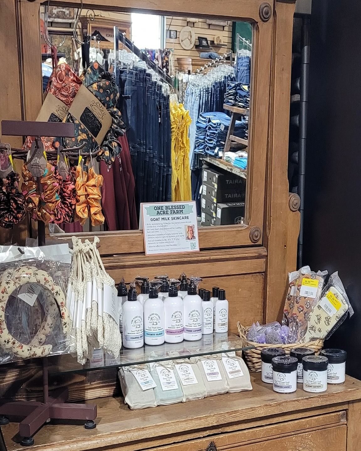 Just in time for Mother’s Day! We are excited to now carry @oneblessedacrefarm Handcrafted Goat Milk soap and beauty products! Loving that these products are made right here in California! Come in and check them out! 💕