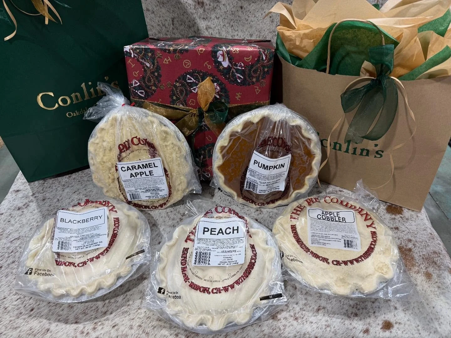 Don&rsquo;t forget&hellip; Conlin Supply&rsquo;s got pies! 🥧 Freezers are packed and ready for your holiday gatherings. Come on by and grab one! #shopoakdale #shoplocal #thepiecompany #thebakeshopatbloomingcamps #shopsmall