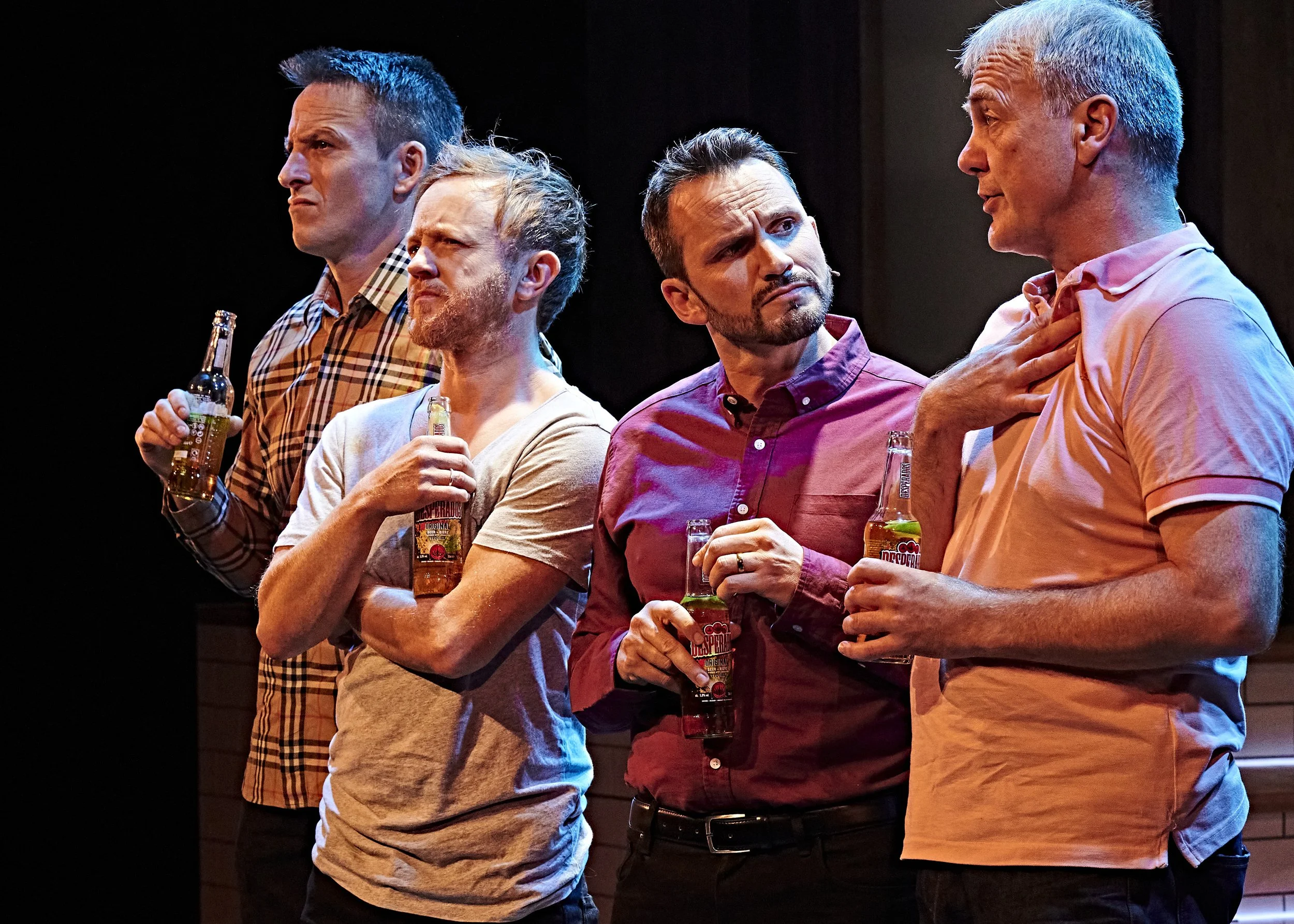  Tylwyth  
Theatr Cymru - Sherman Theatre