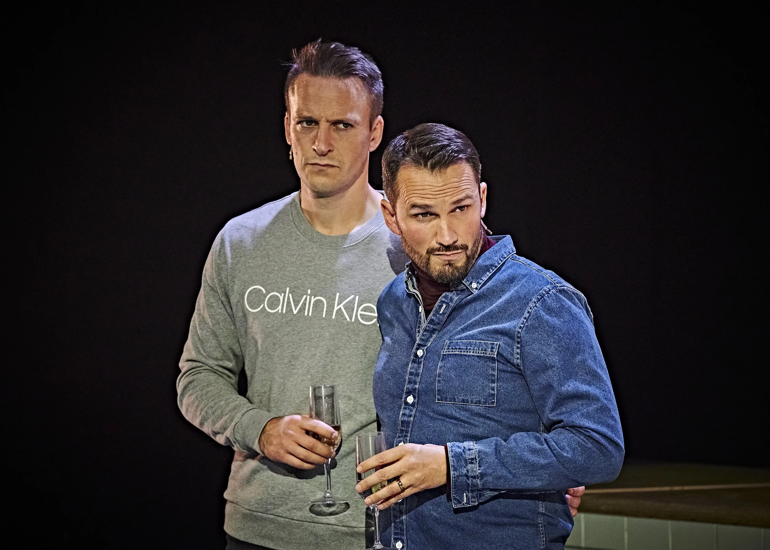  Tylwyth  
Theatr Cymru - Sherman Theatre