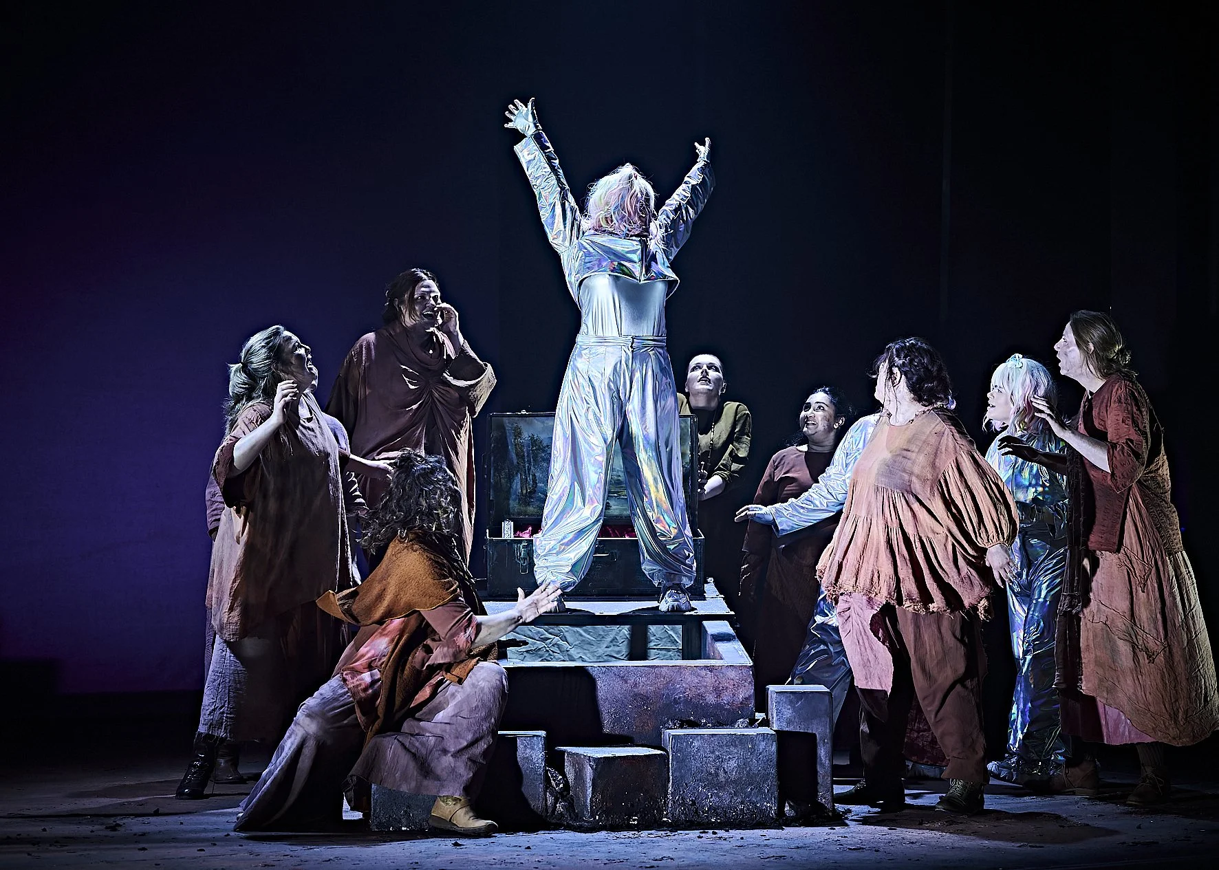  Macbeth  
Longborough Festival Opera 