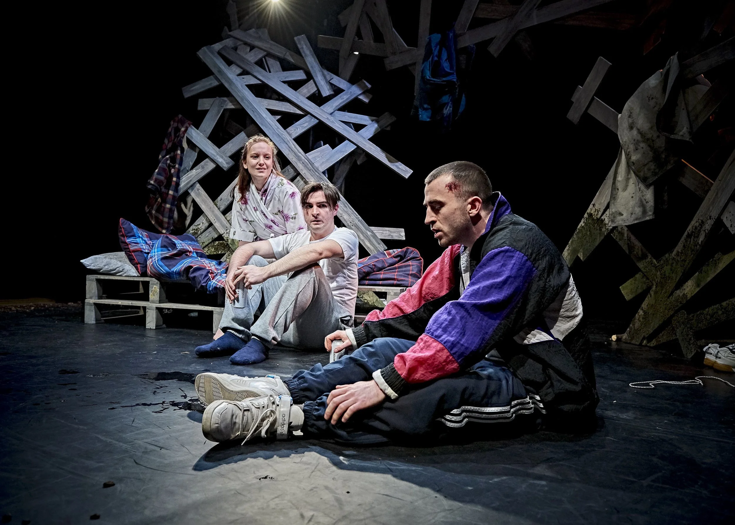  Pryd Mae'r Haf?   
Theatr Cymru