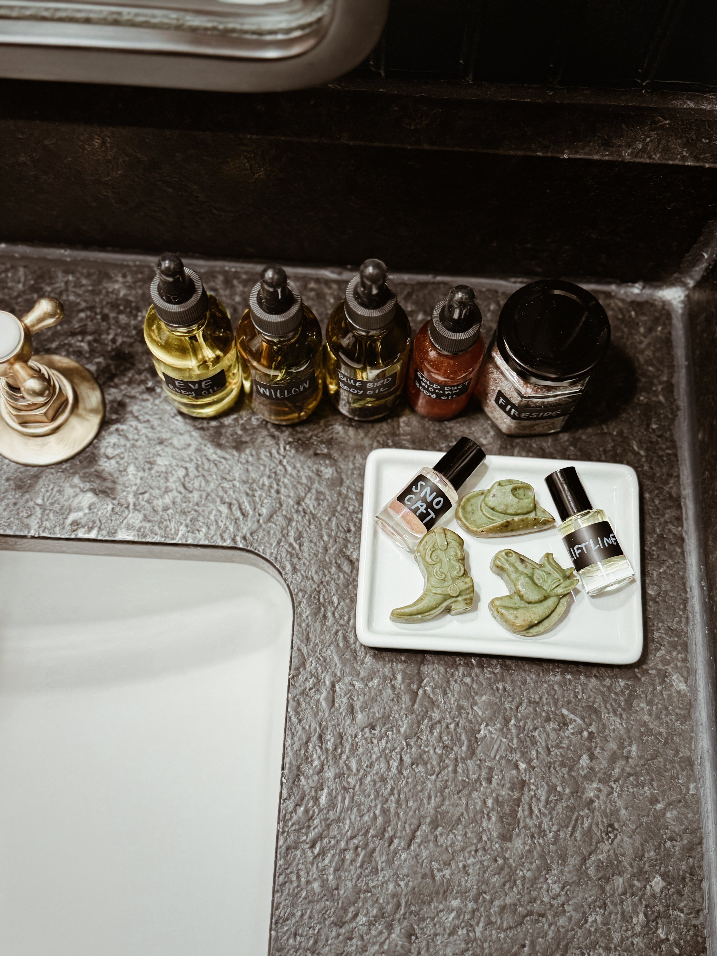 Willow Apothecary Local Products in the Anvil Hotel