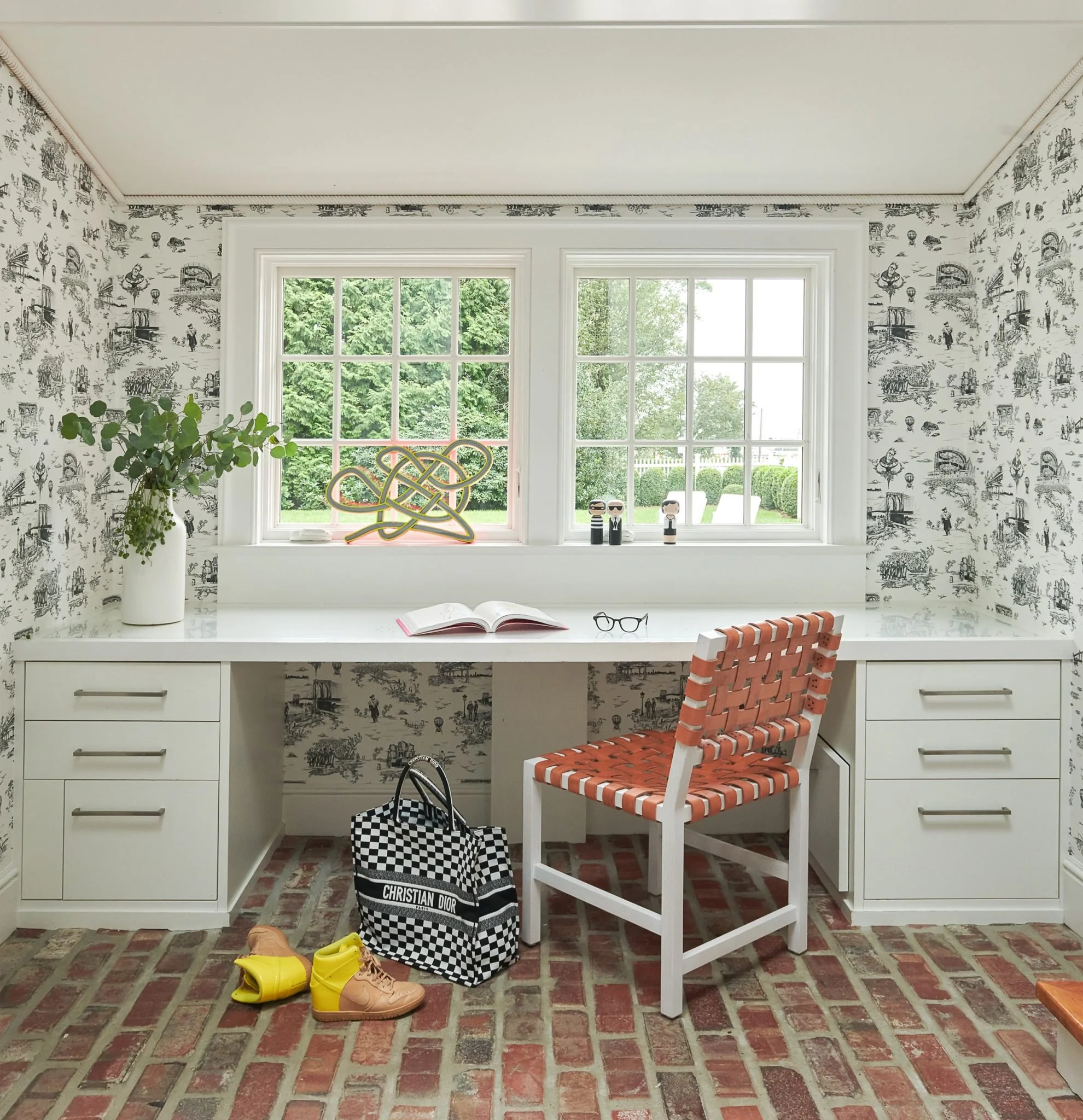 Good Bones Design by Graham Veysey Office Interior Design
